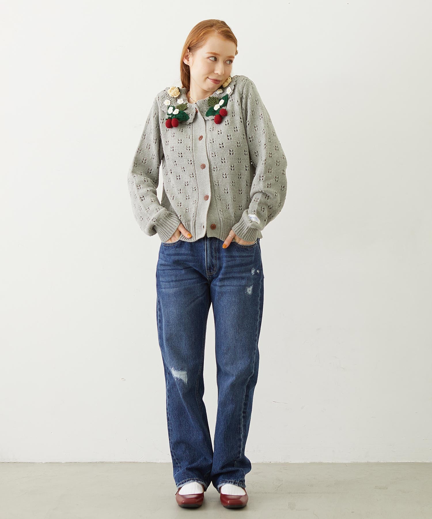 STRAWBERRY FLOWER KNIT CARDIGAN
