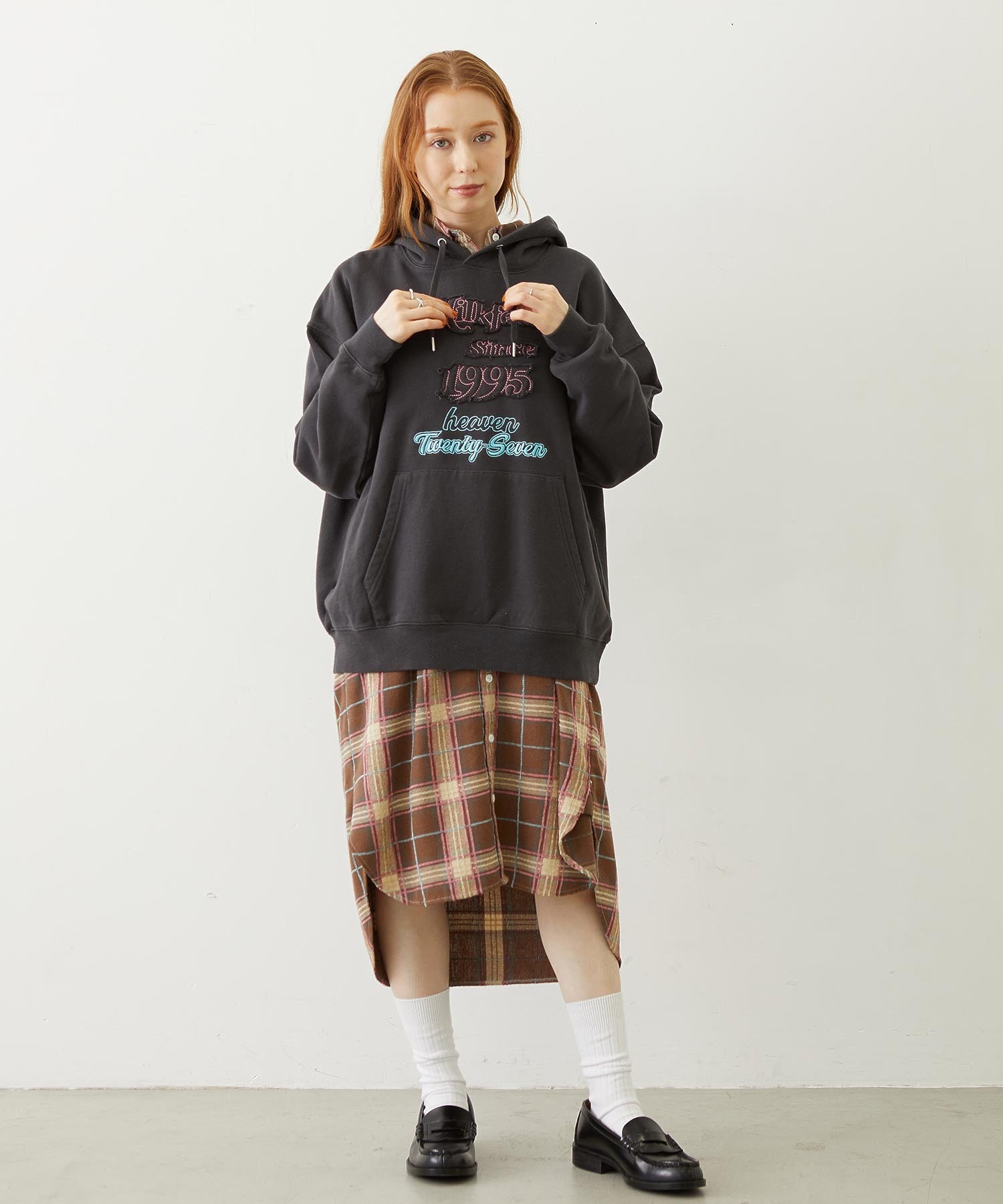 STITCHED LOGO SWEAT HOODIE