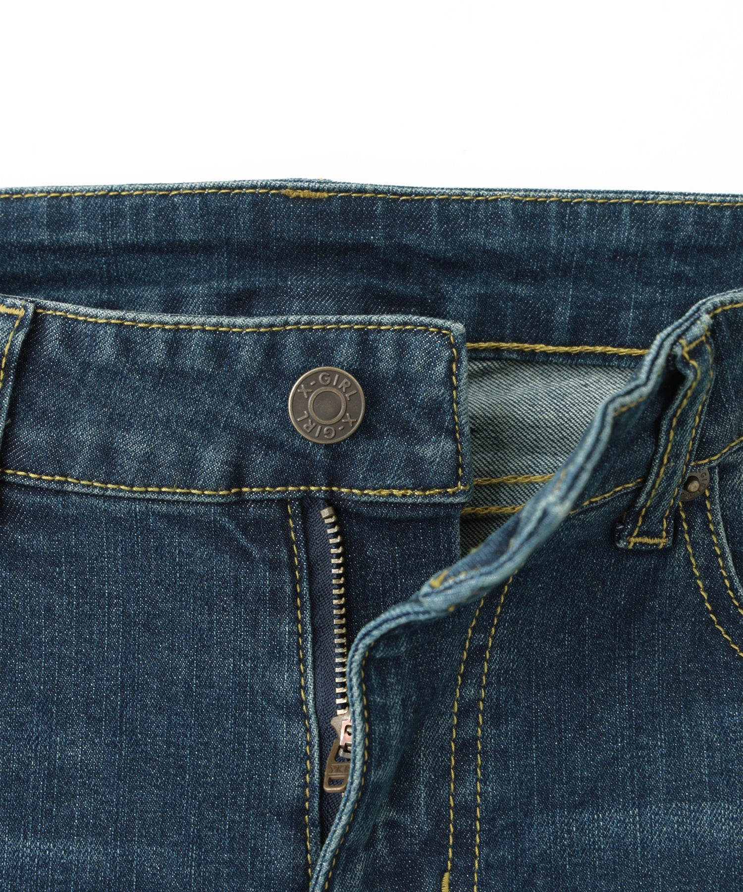 BUTTERFLY POCKET SKINNY DENIM PANTS