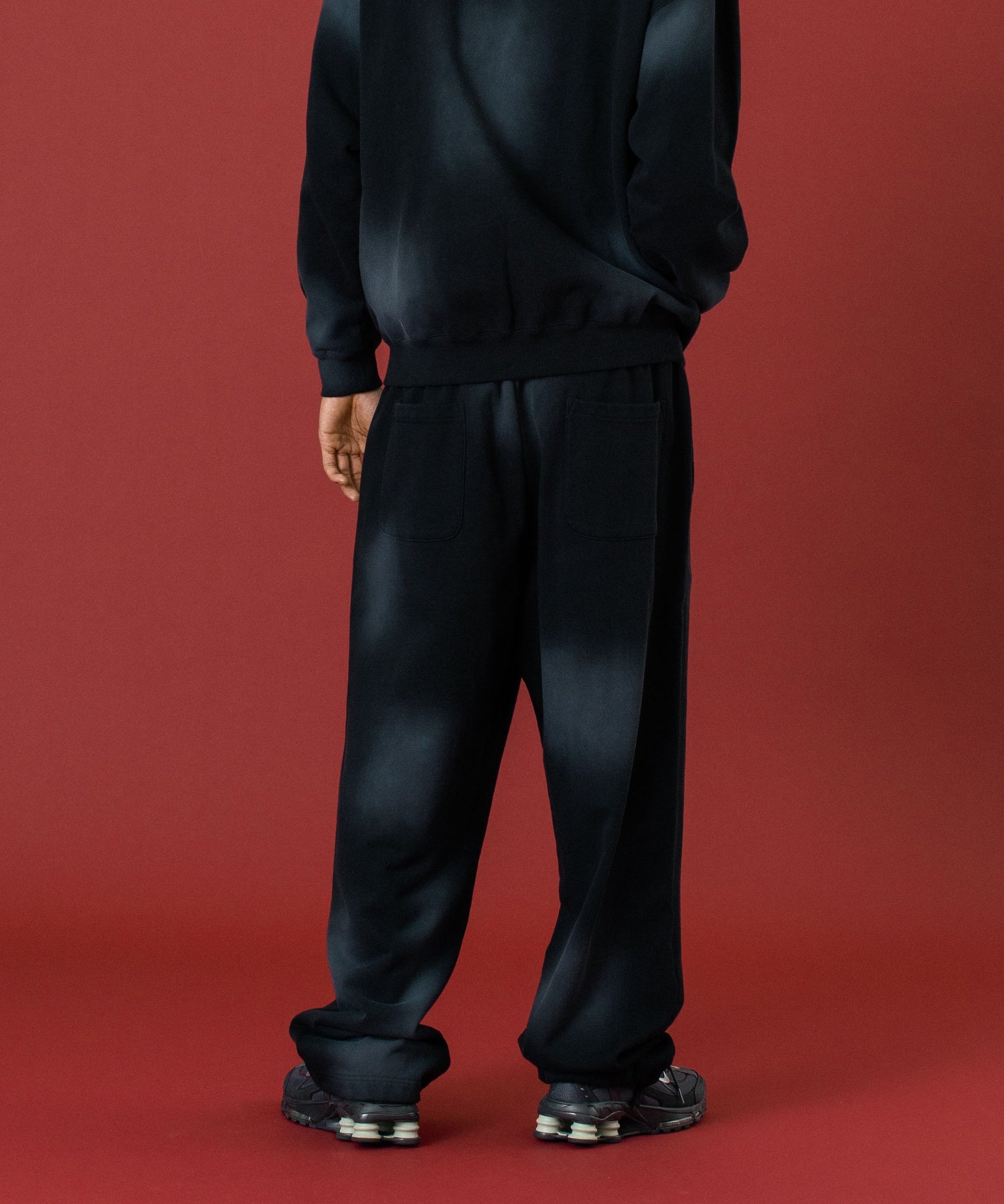 SPRAY DYED SWEAT PANTS
