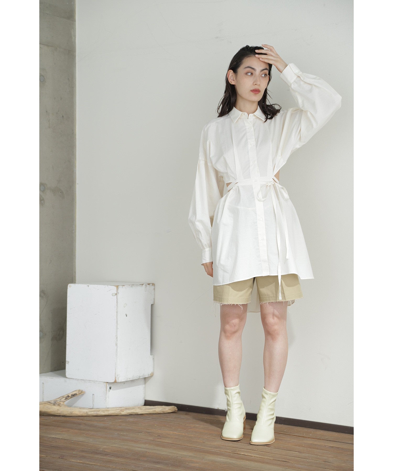 CASA FLINE/バックオープンボリュームシャツ