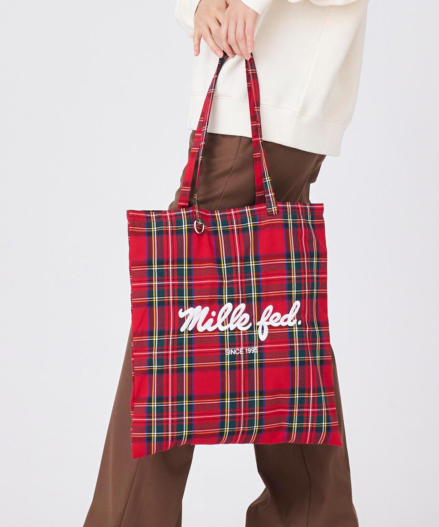 ICING LOGO FLAT TOTE BAG MILKFED.