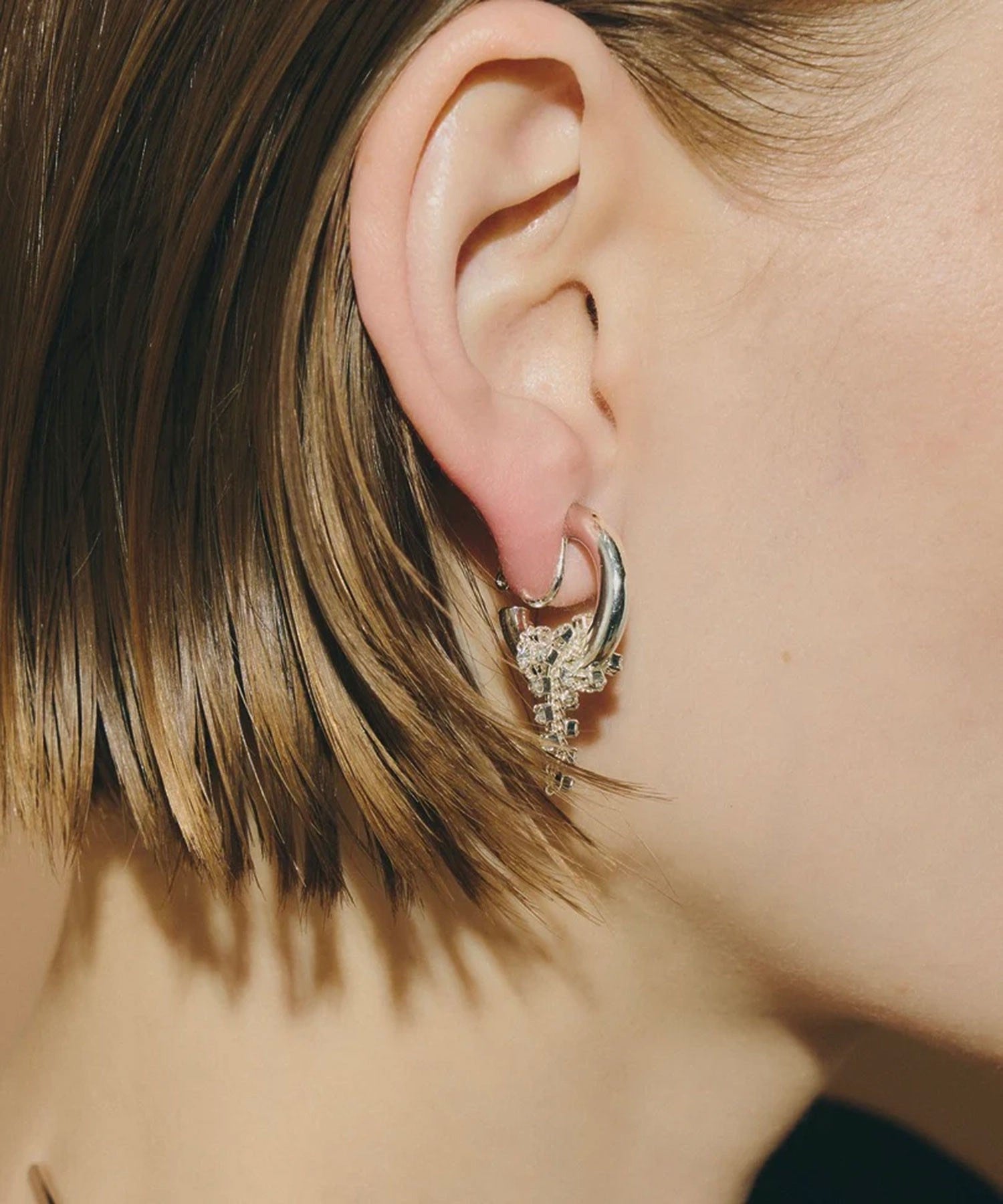 loni/LUPINUS BIJOU CHAIN EARRINGS