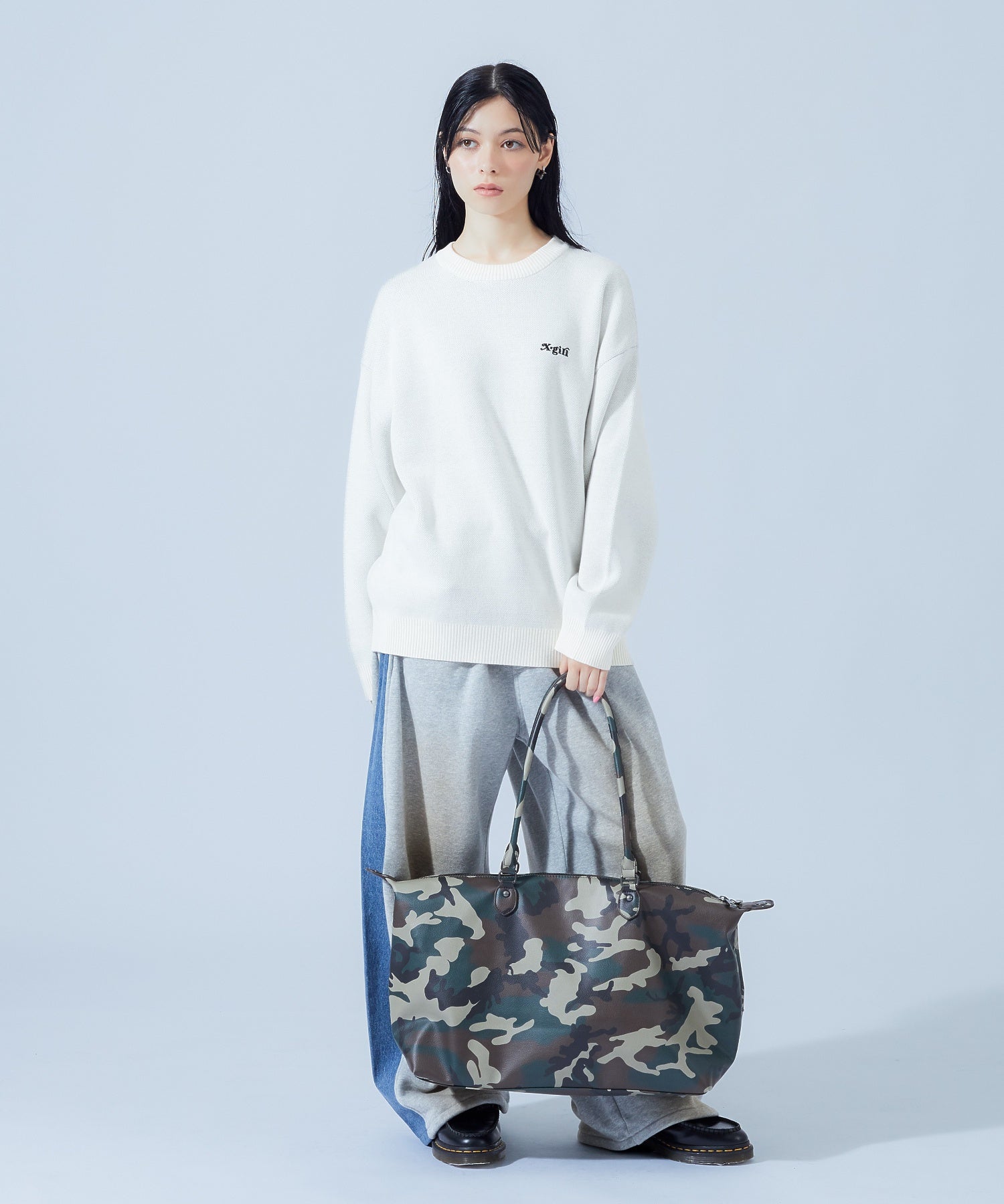 CAMO FACE AND LOGO JACQUARD KNIT TOP