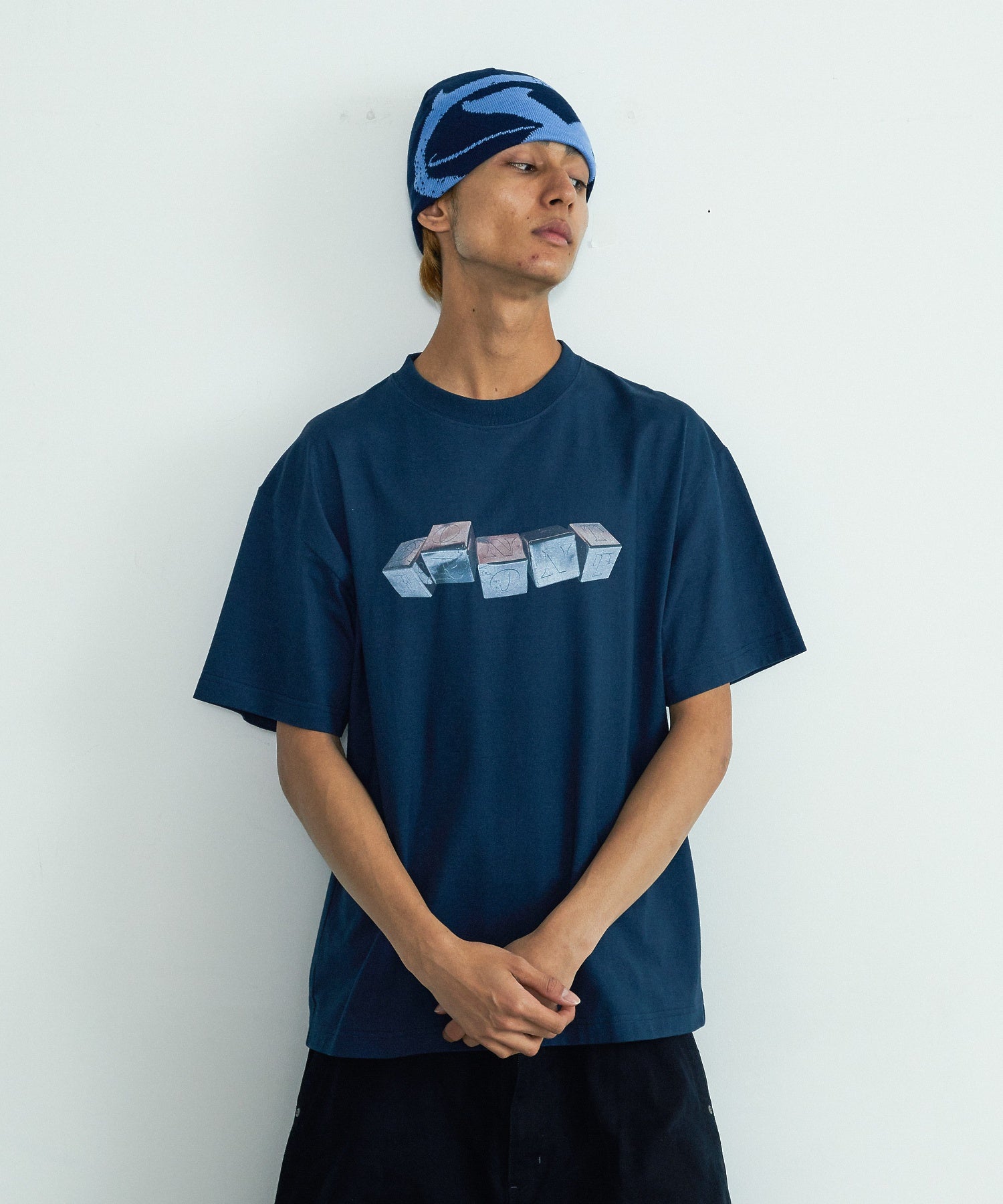 X MONSTER LOGO BEANIE