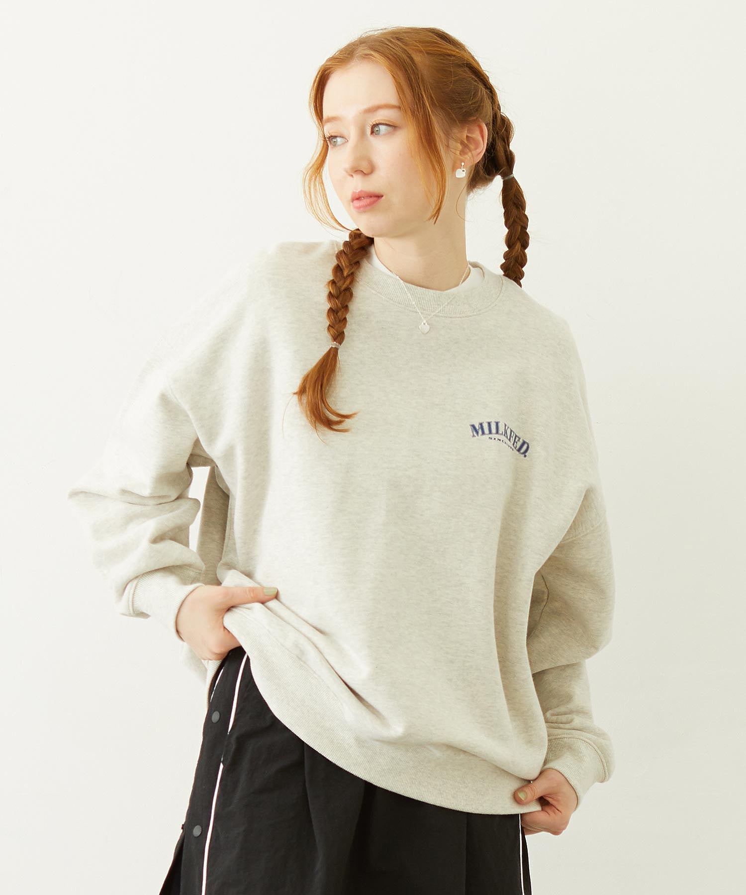 STARS AND LOGO WIDE CREW SWEAT