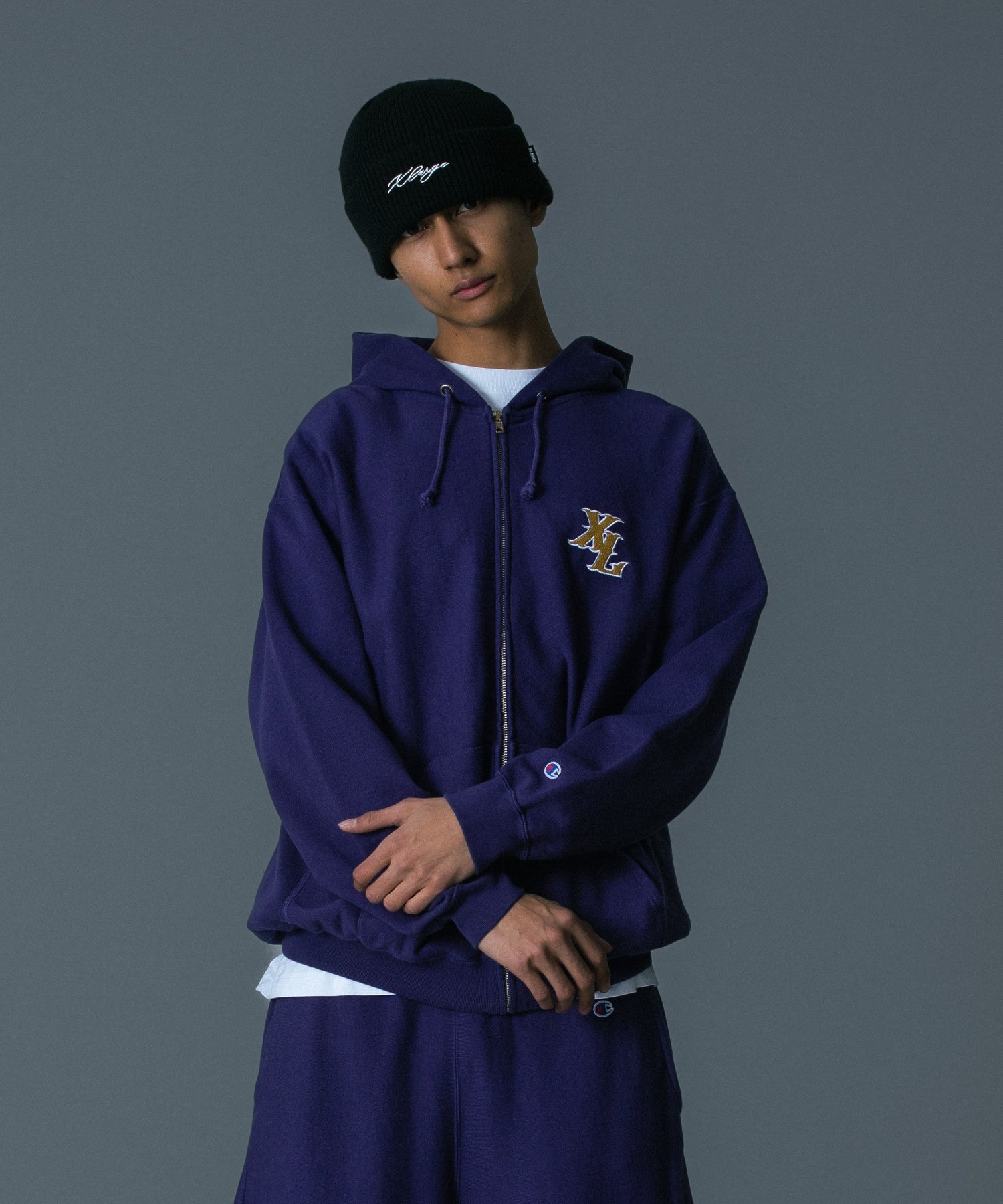 MODEL 身長183cm / 着用サイズ：Lサイズ