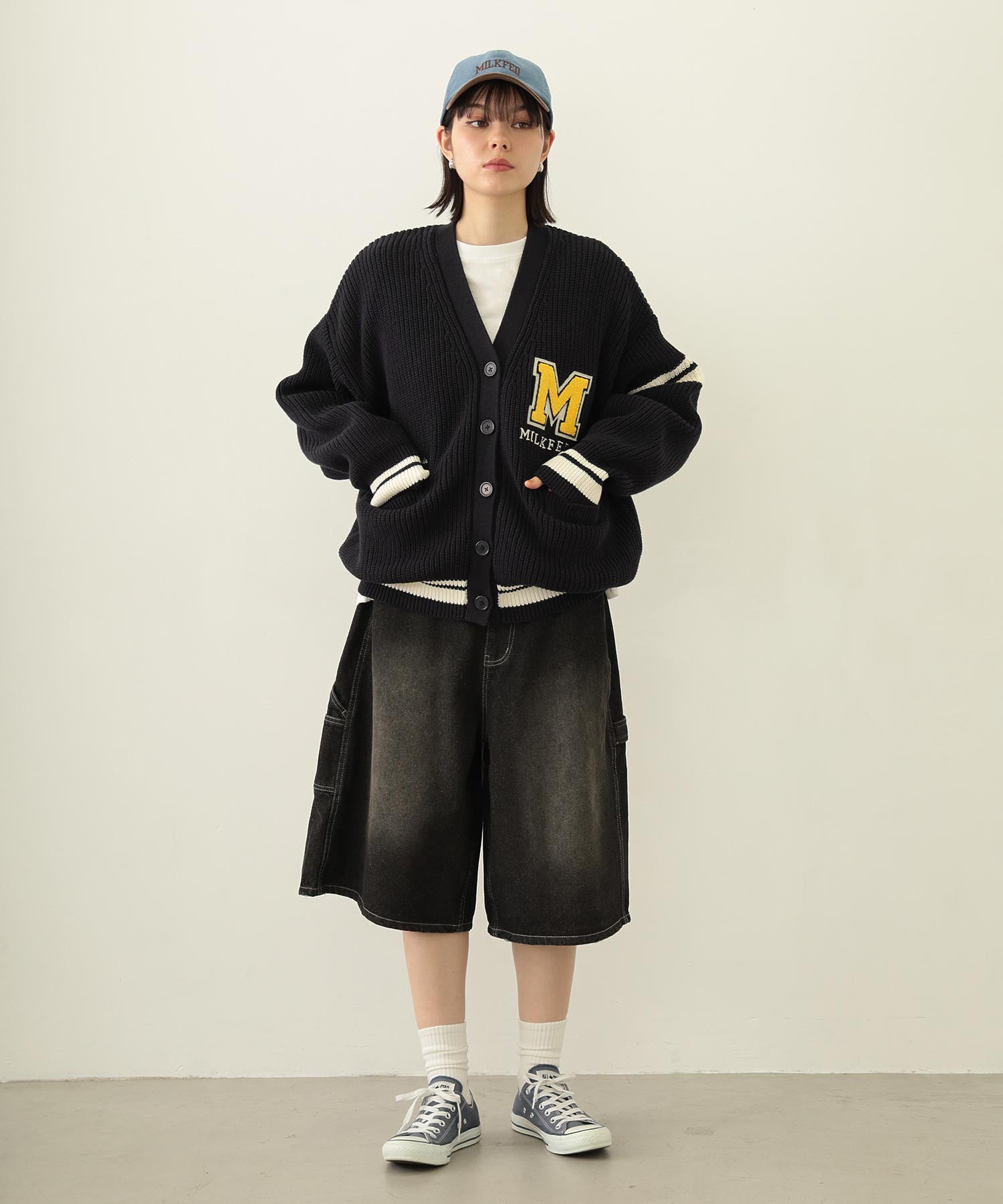 COLLEGE CARDIGAN