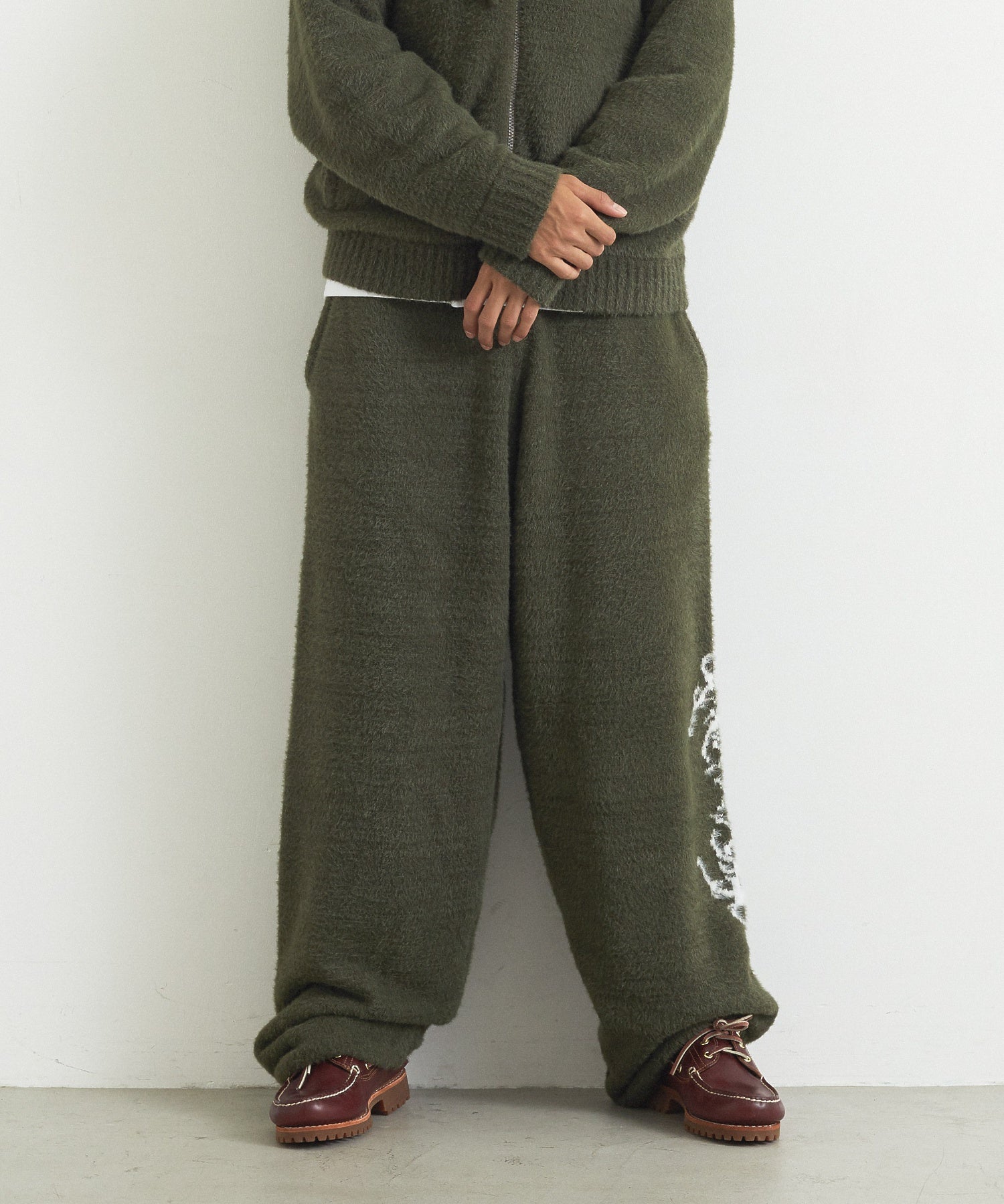 MODEL身長：183cm / 着用サイズ：Lサイズ