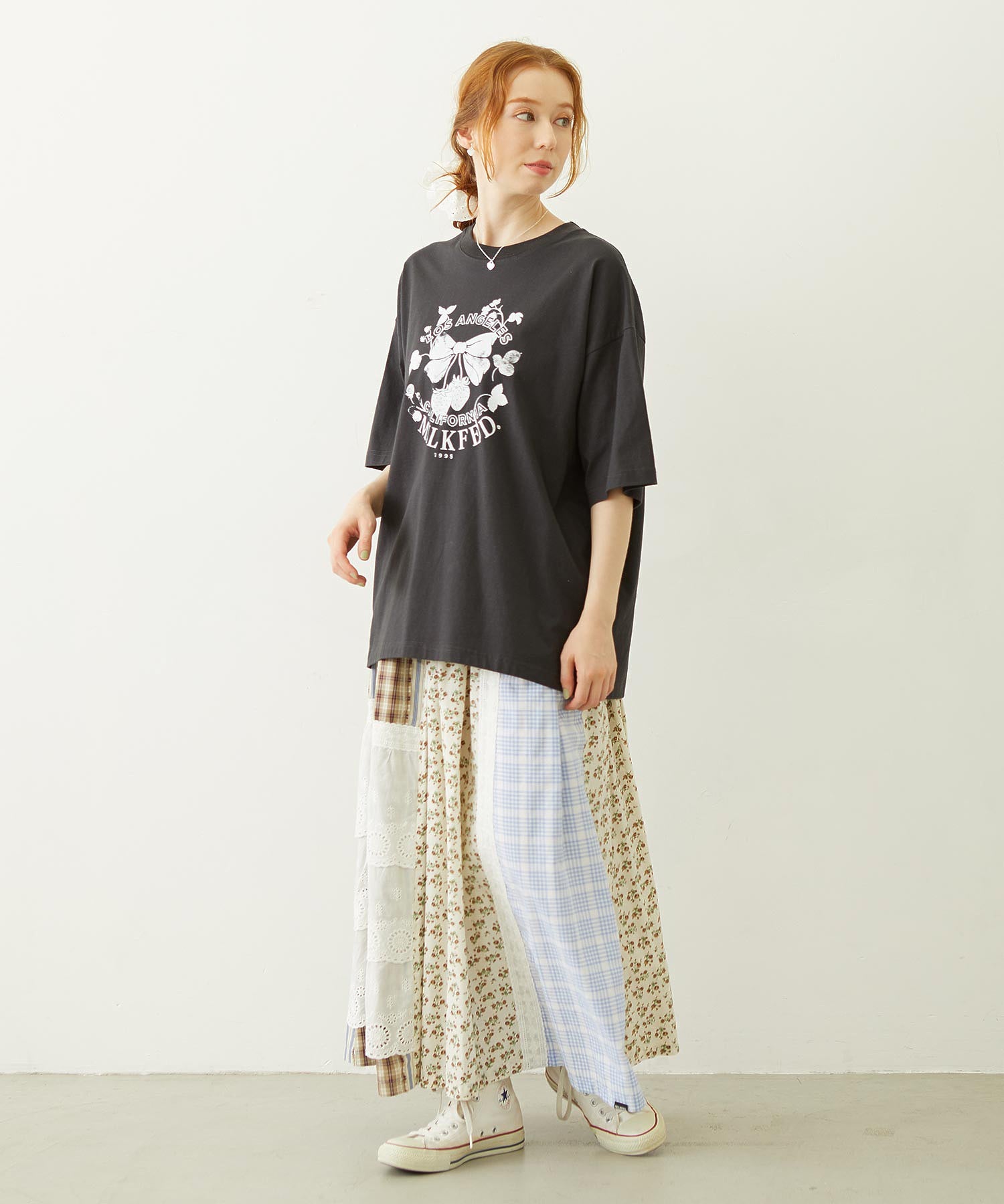 WATERCOLOR STRAWBERRY WIDE S/S TEE