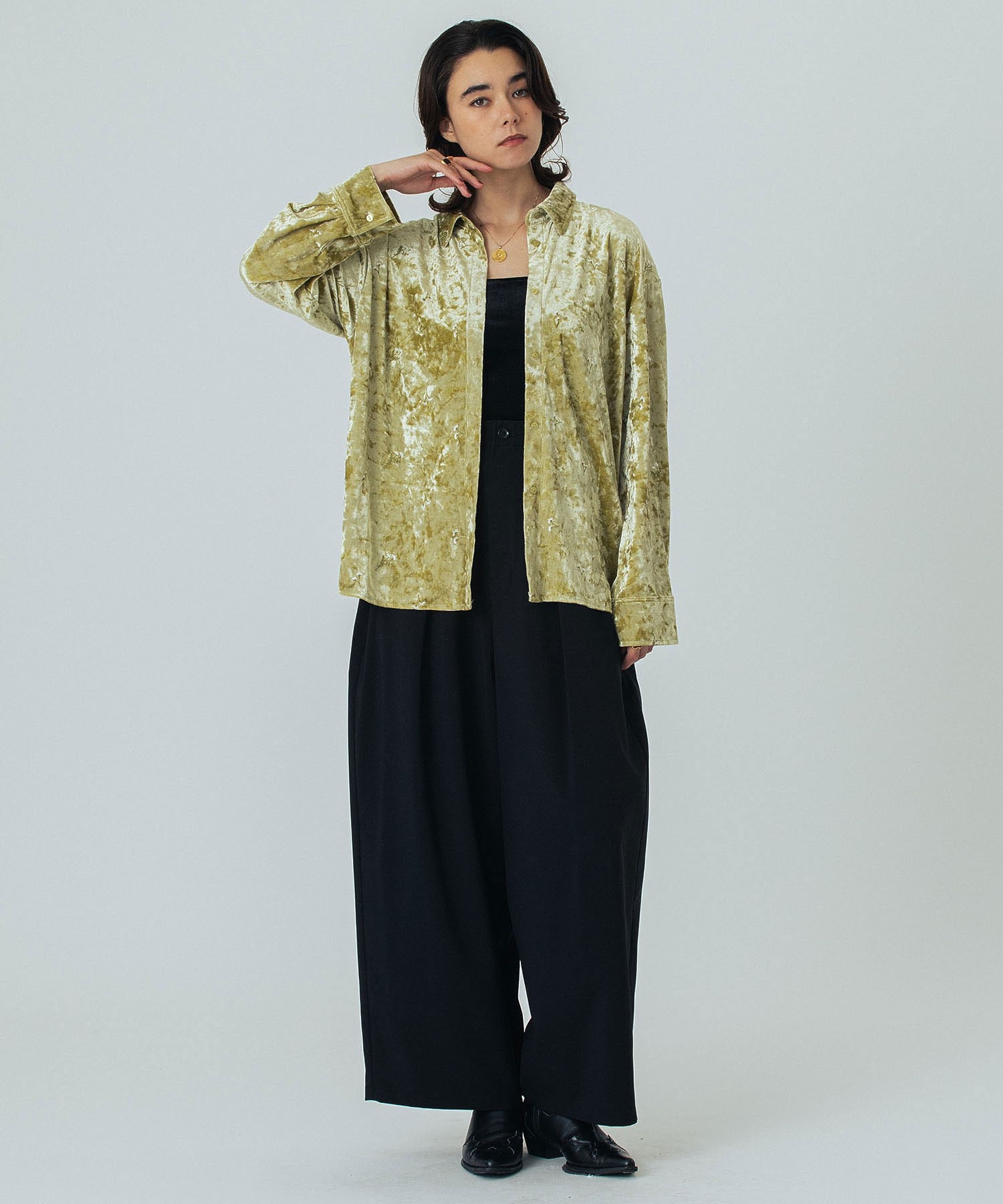 EMBROIDERY VELOUR SHIRT