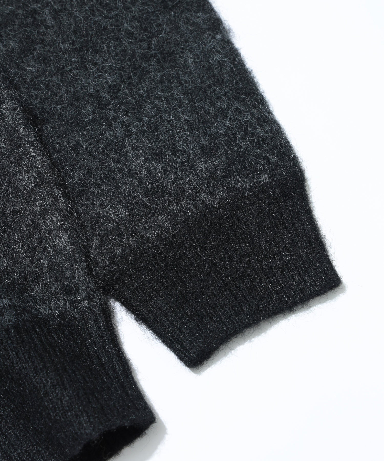 KNIT CARDIGAN