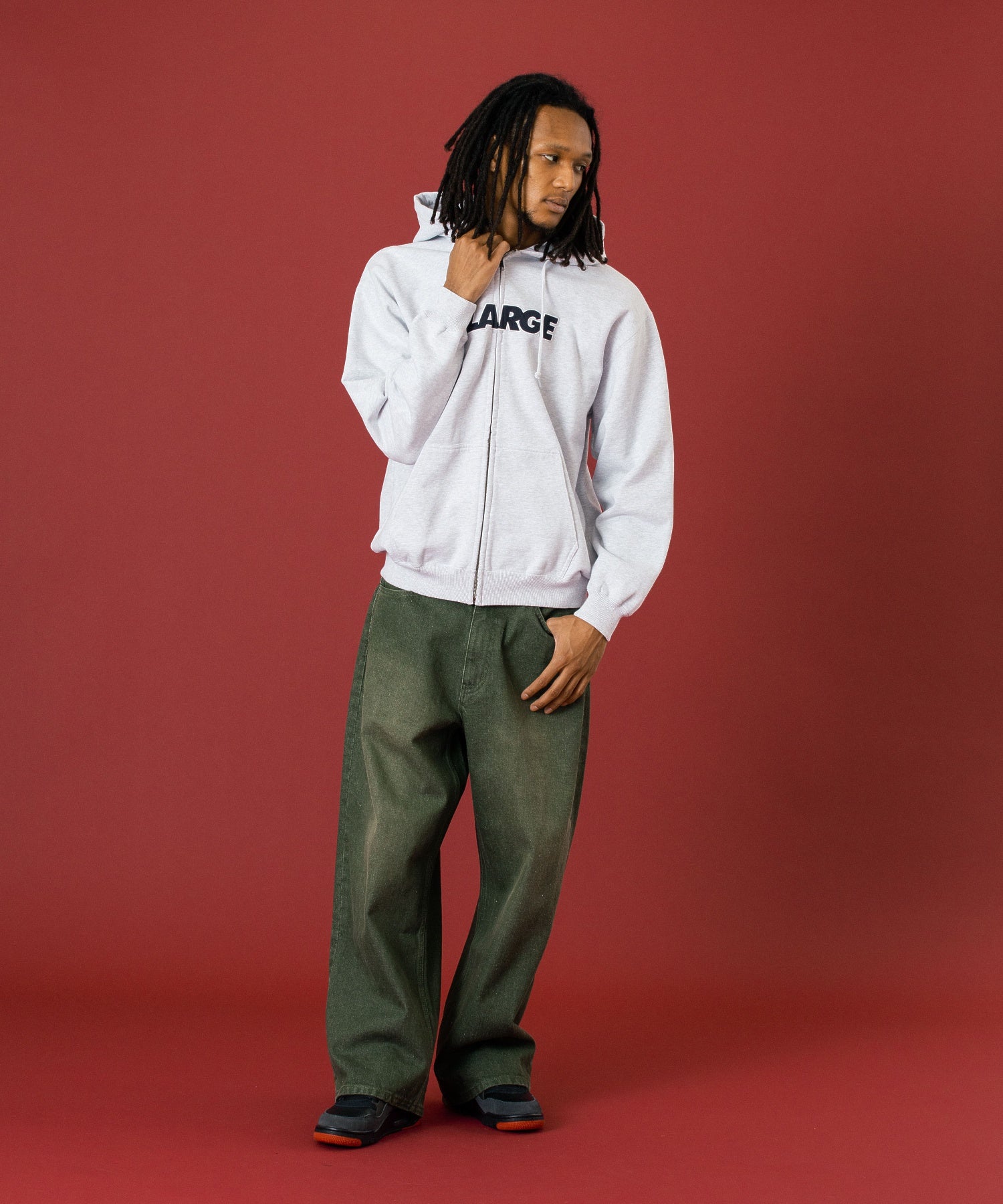 WASHED BAGGY DENIM PANTS