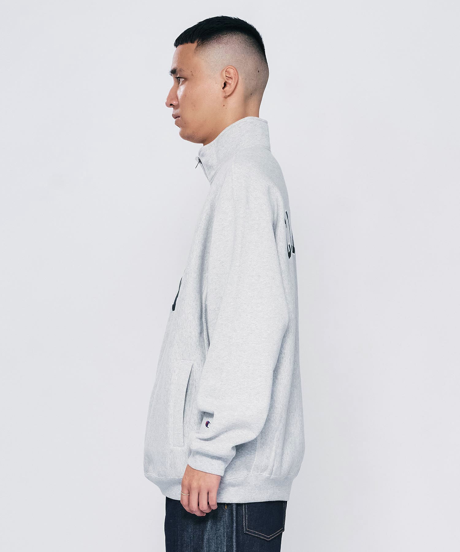 XLARGE×Champion REVERSE WEAVE HALF ZIP PULLOVER SWEAT – calif