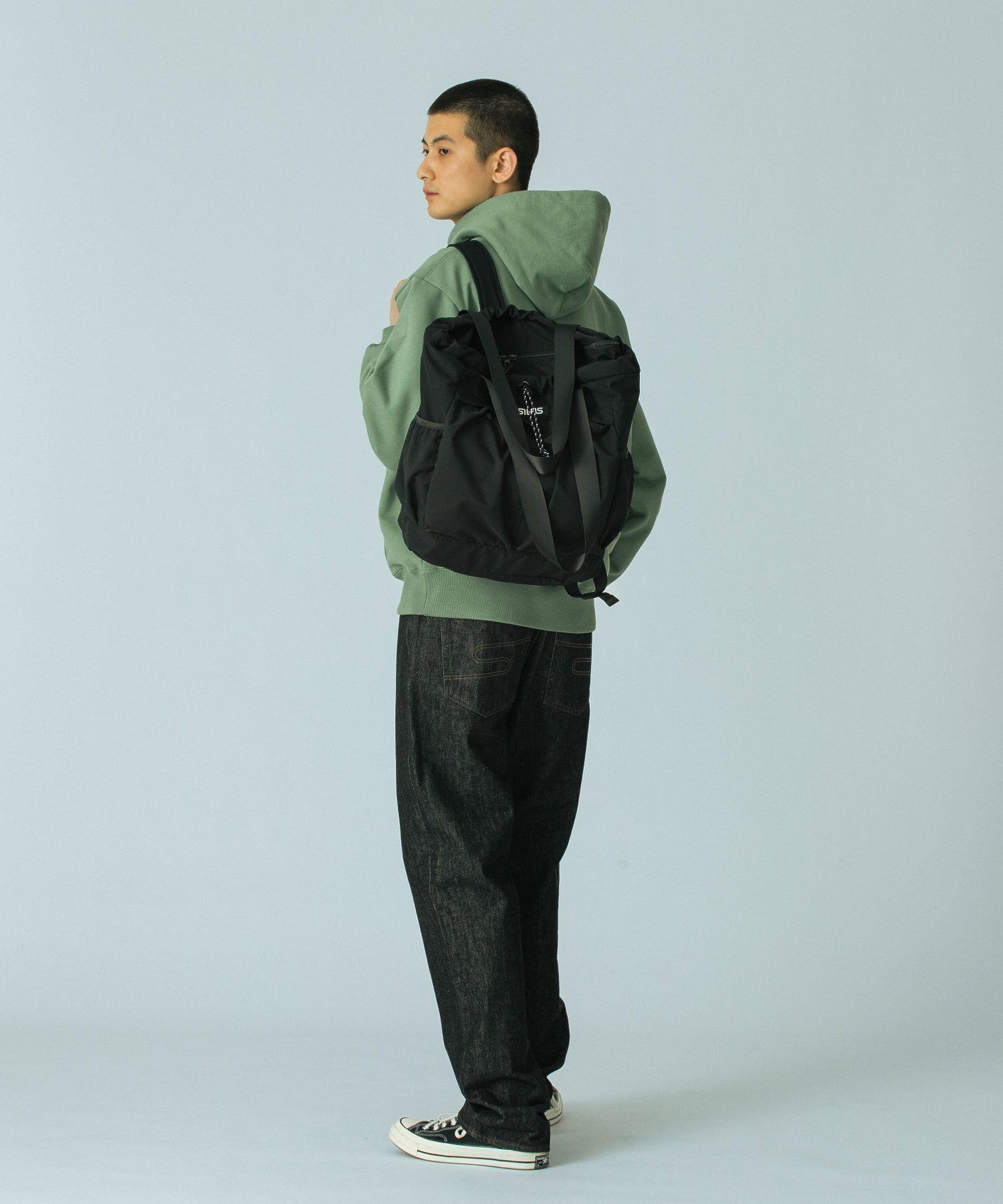 model：H183 着用サイズ：L