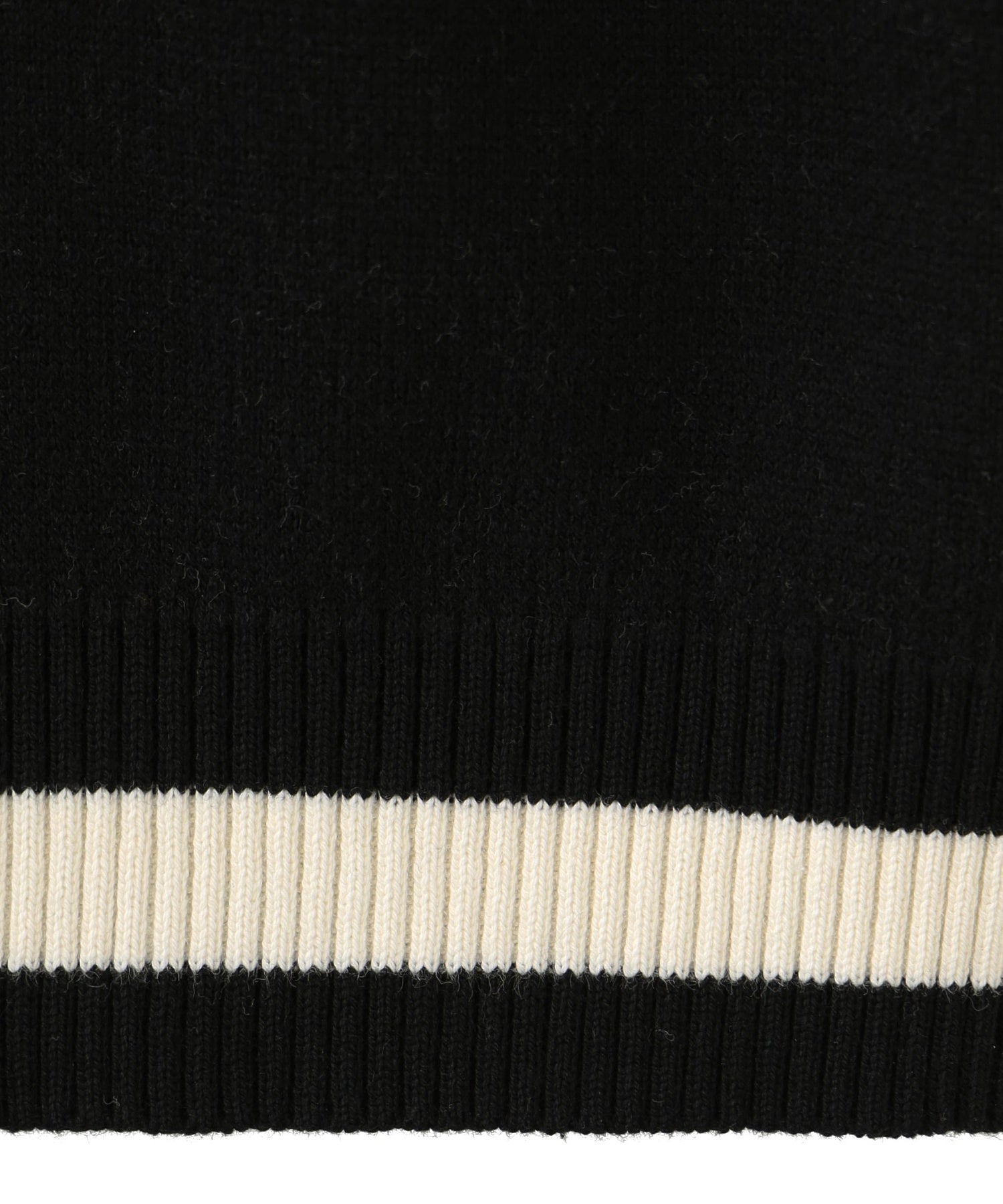 NUMBERING JACQUARD KNIT TOP