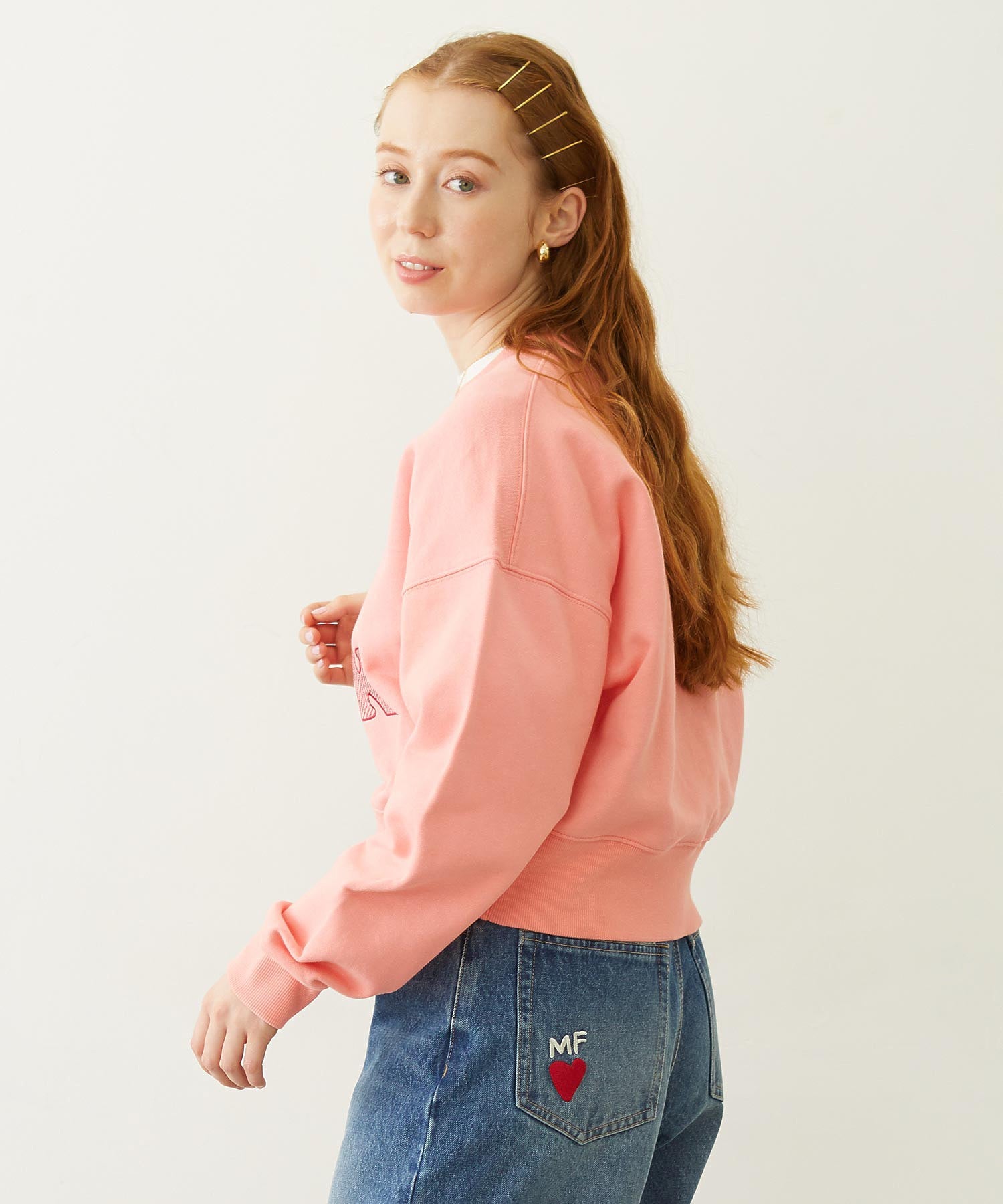 STITCHED HEART LOGO SHORT CREW SWEAT