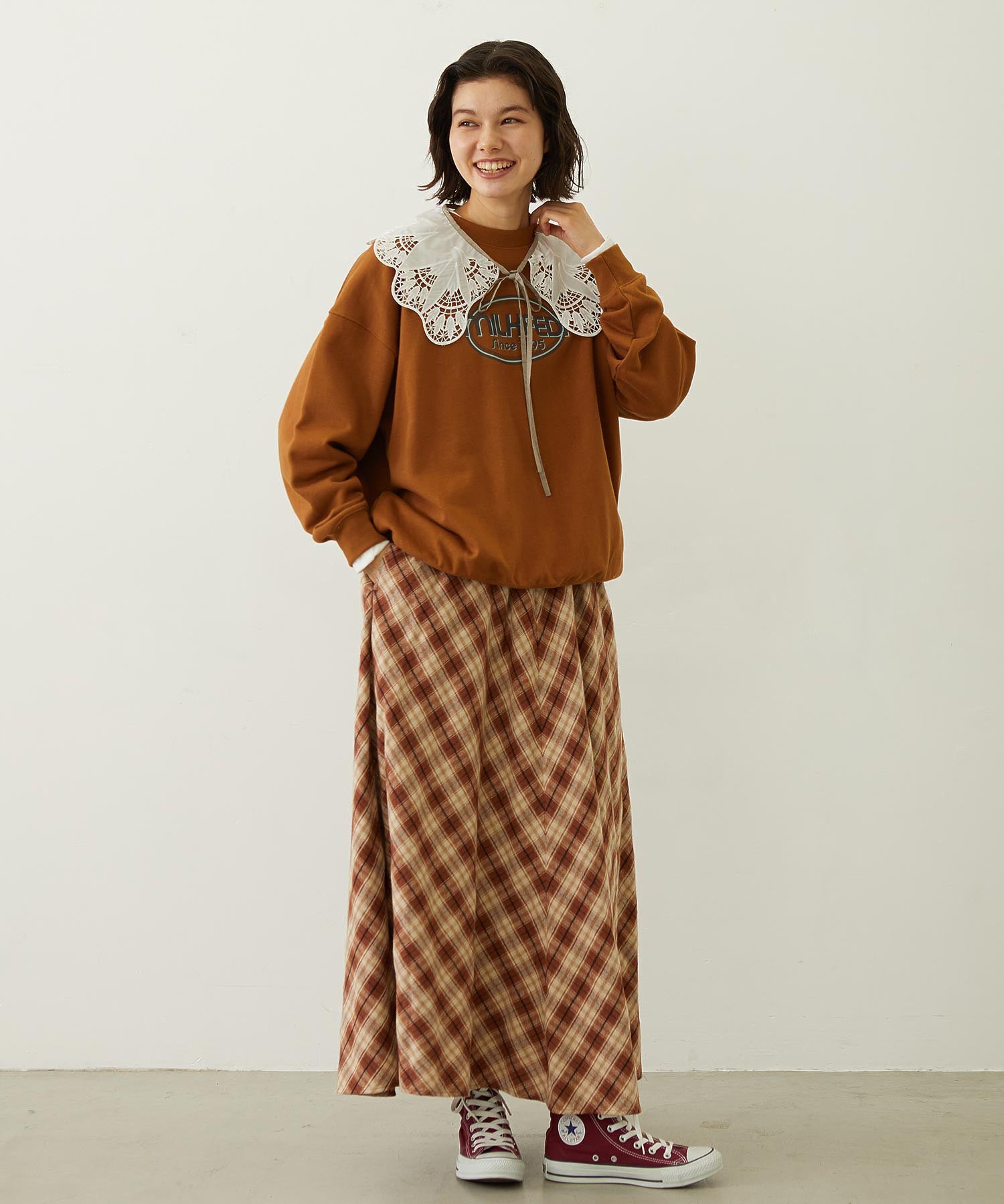 CIRCLE LOGO SWEAT TOP