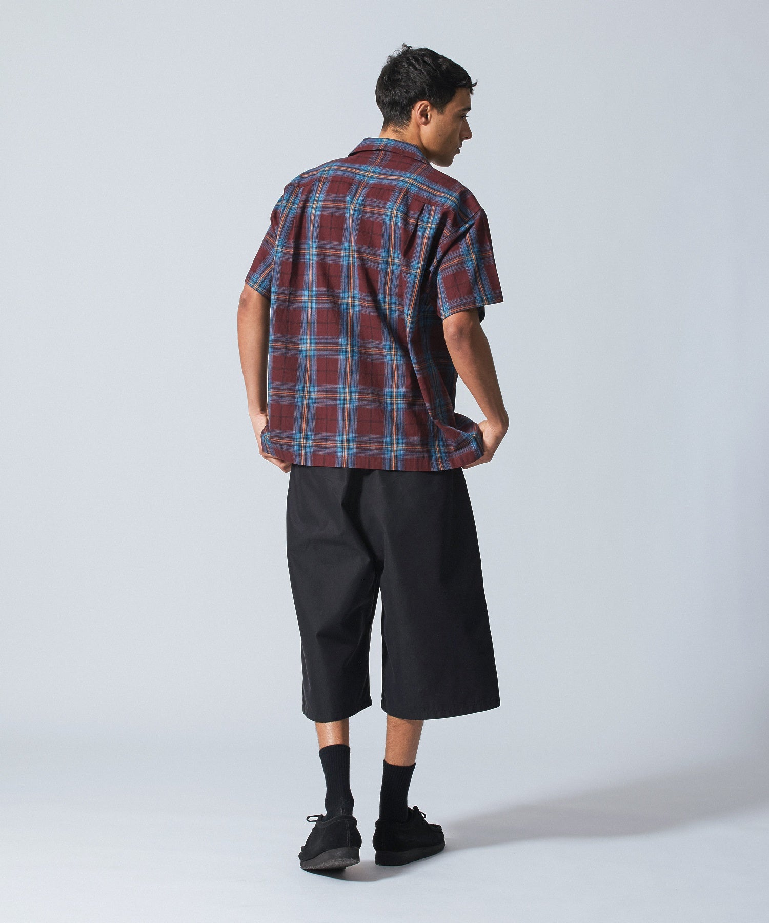 SHORT BAGGY CHINO PANTS