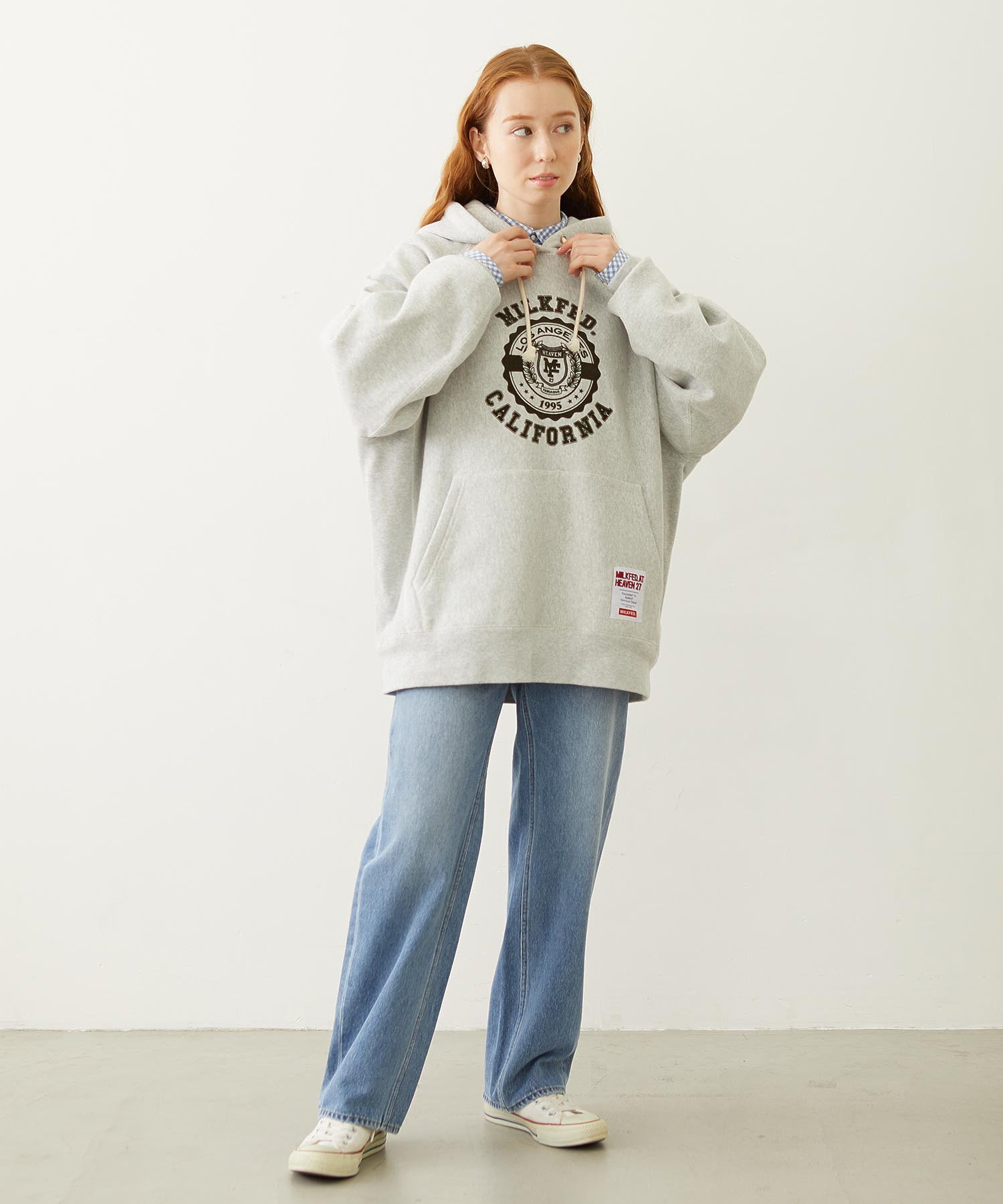 MILKFED. EMBROIDERED DENIM PANTS