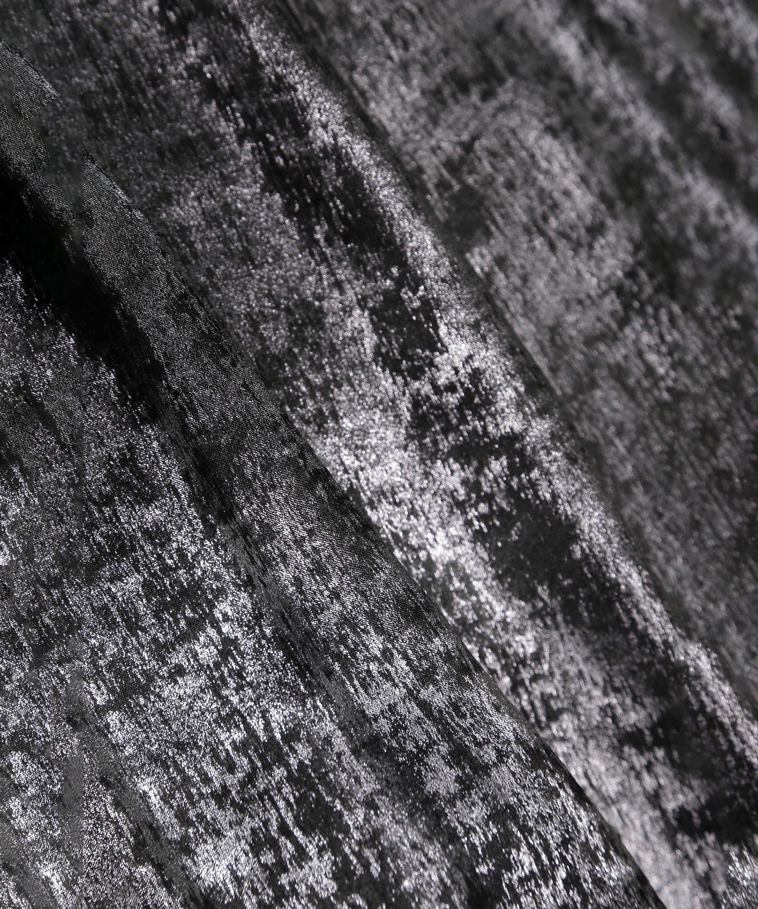 セミフレアメタリックスカート