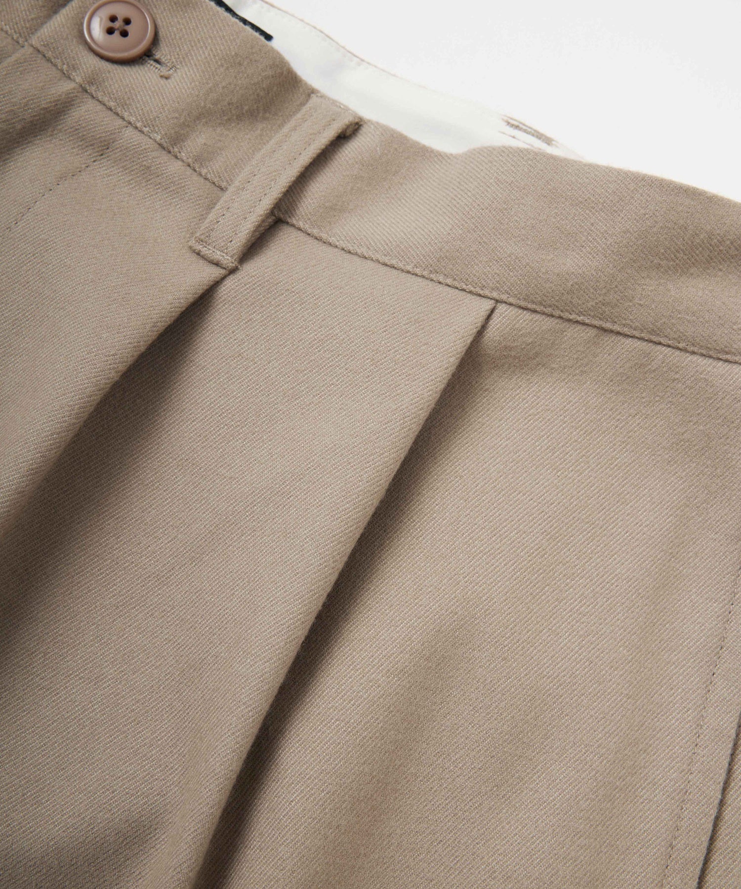 WIDE TUCK PANTS