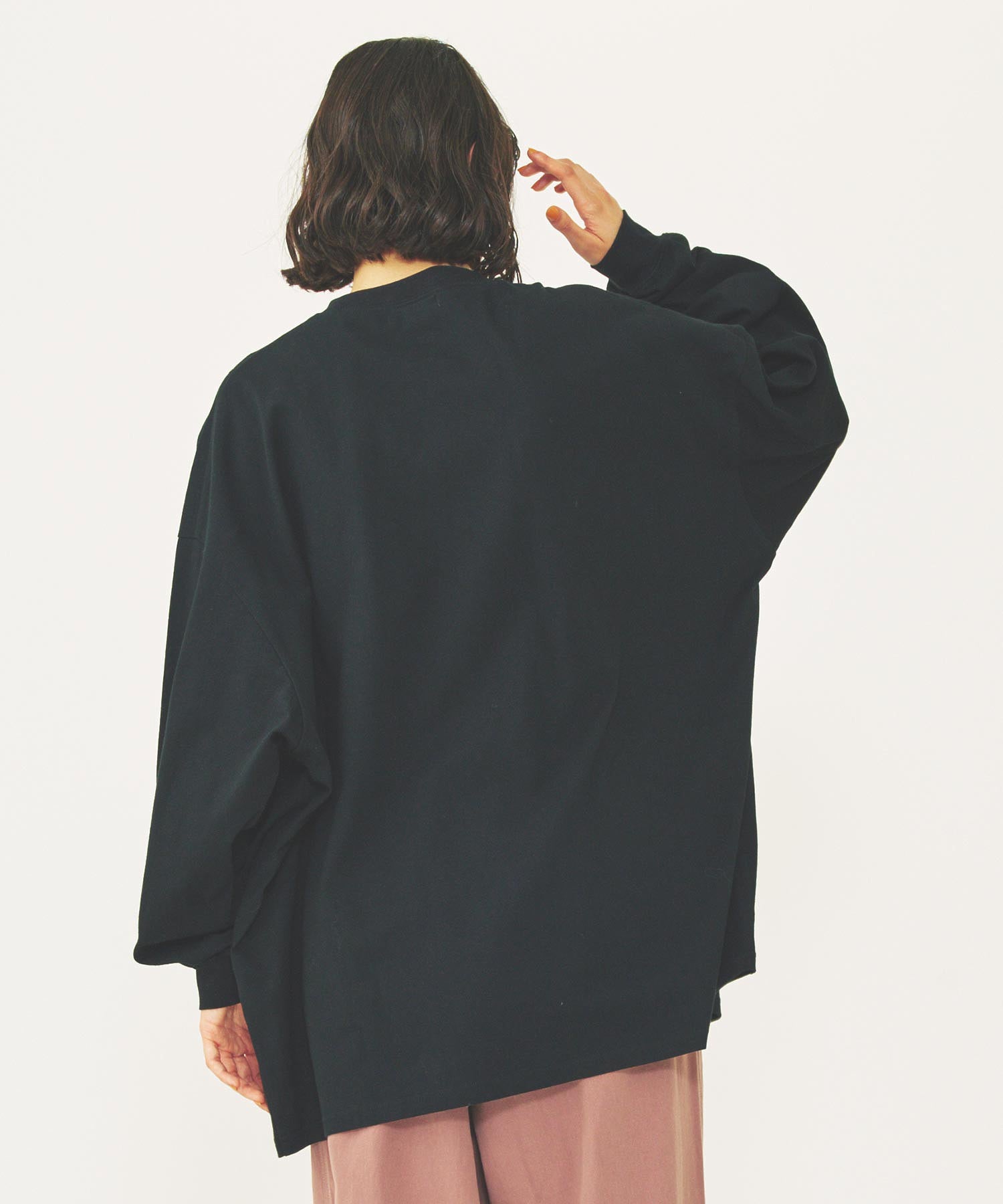 CIRCLE LOGO SUPER BIG L/S TOP