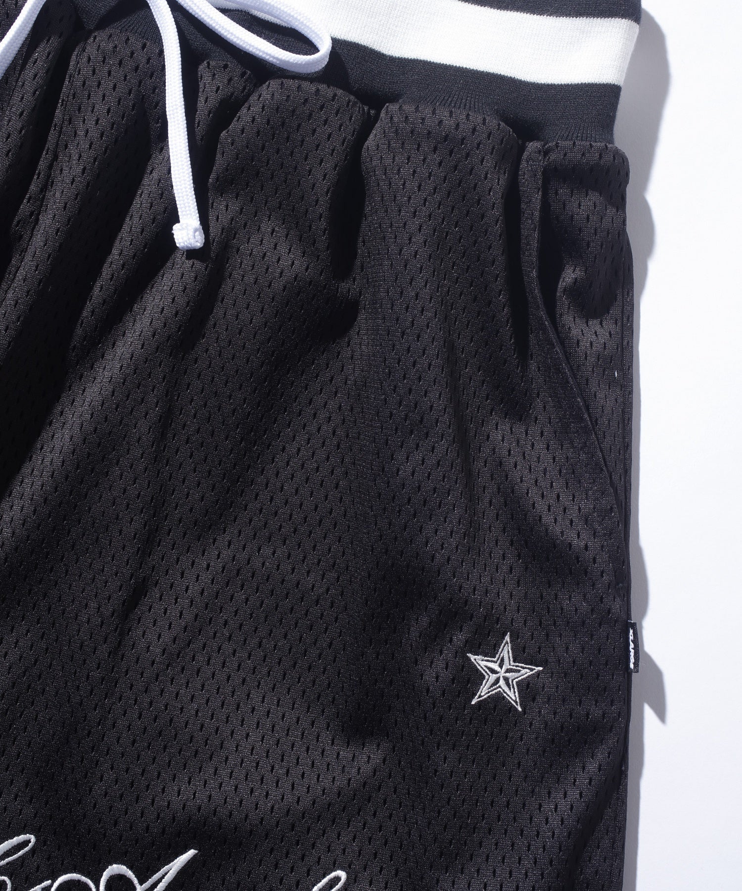 CLASSIC BASKETBALL SHORT PANTS