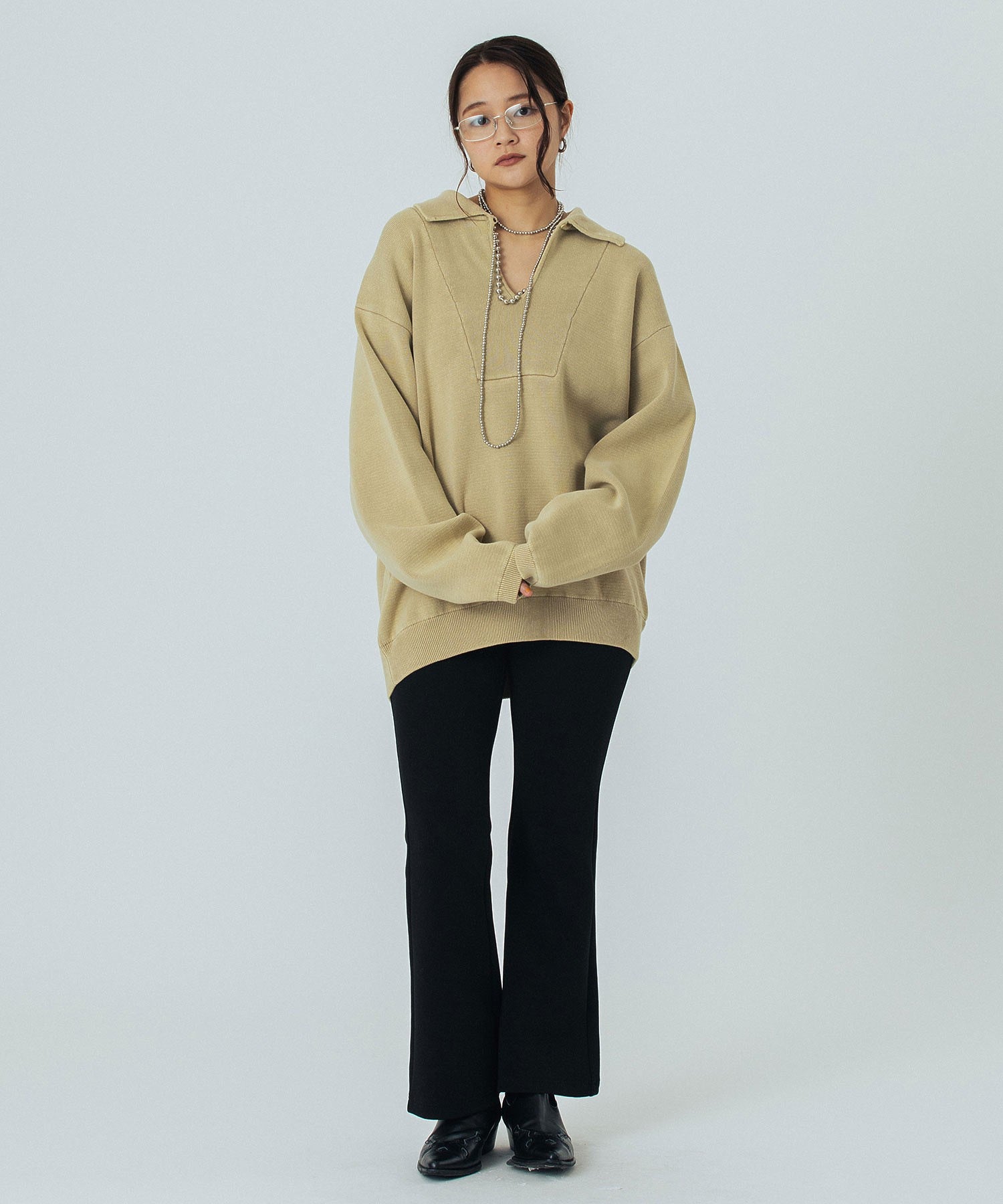 CUT FLARE PANTS