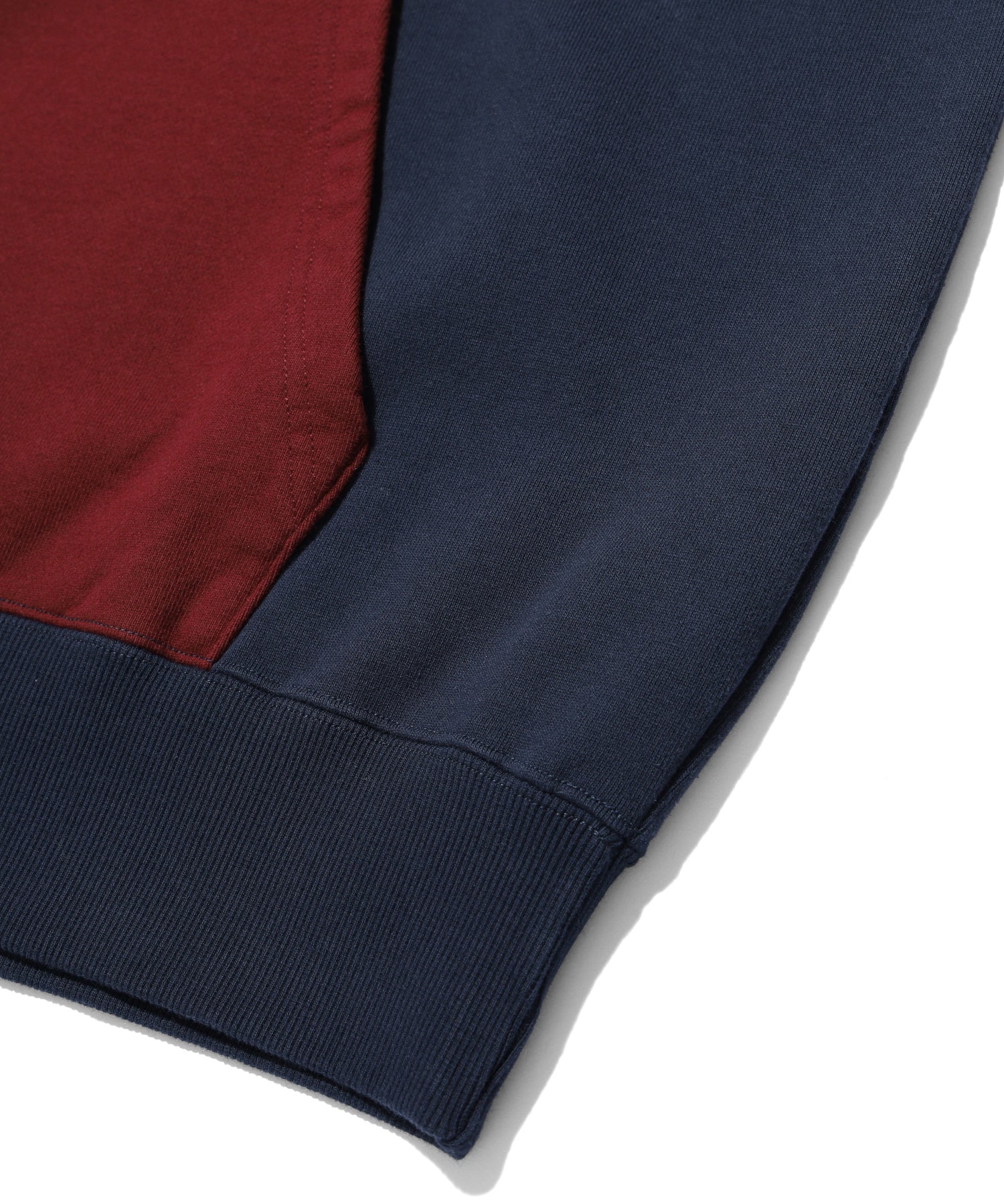 LOGO HOODED SWEATSHIRT