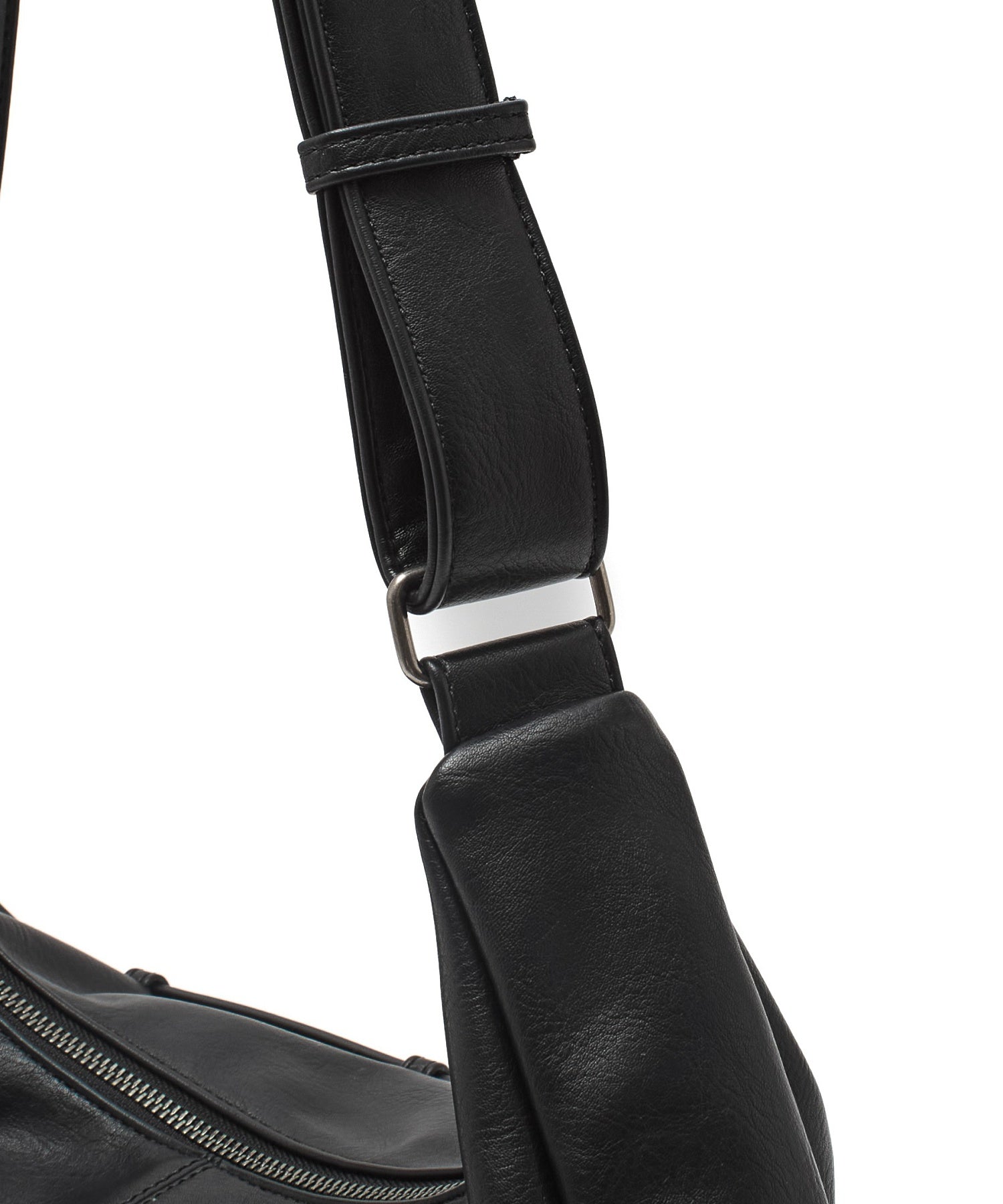 OVAL LOGO CLASP FAUX LEATHER SHOULDER BAG