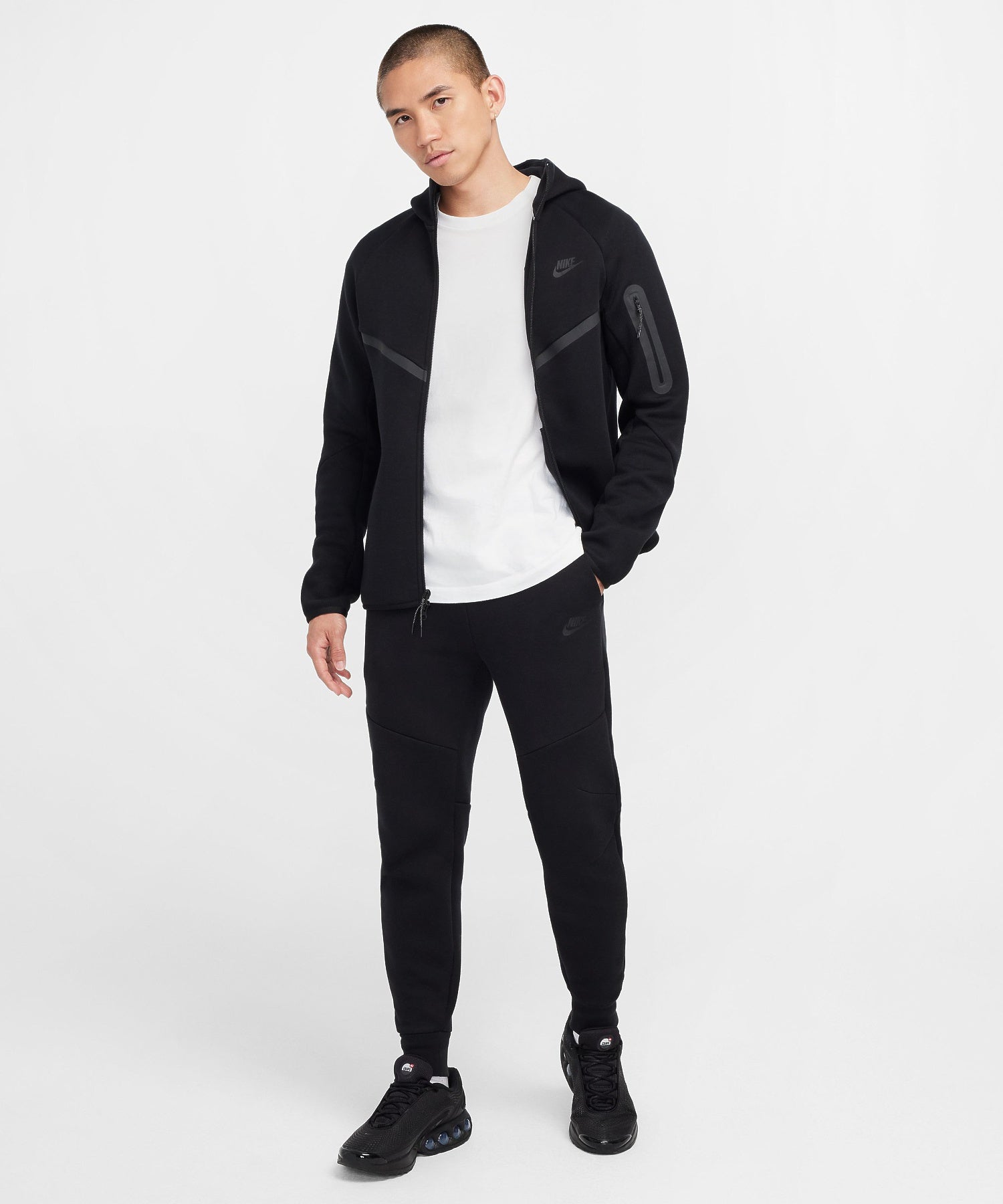 NIKE/ナイキ/TECH FLEECE JOGGER PANT HV0960-010