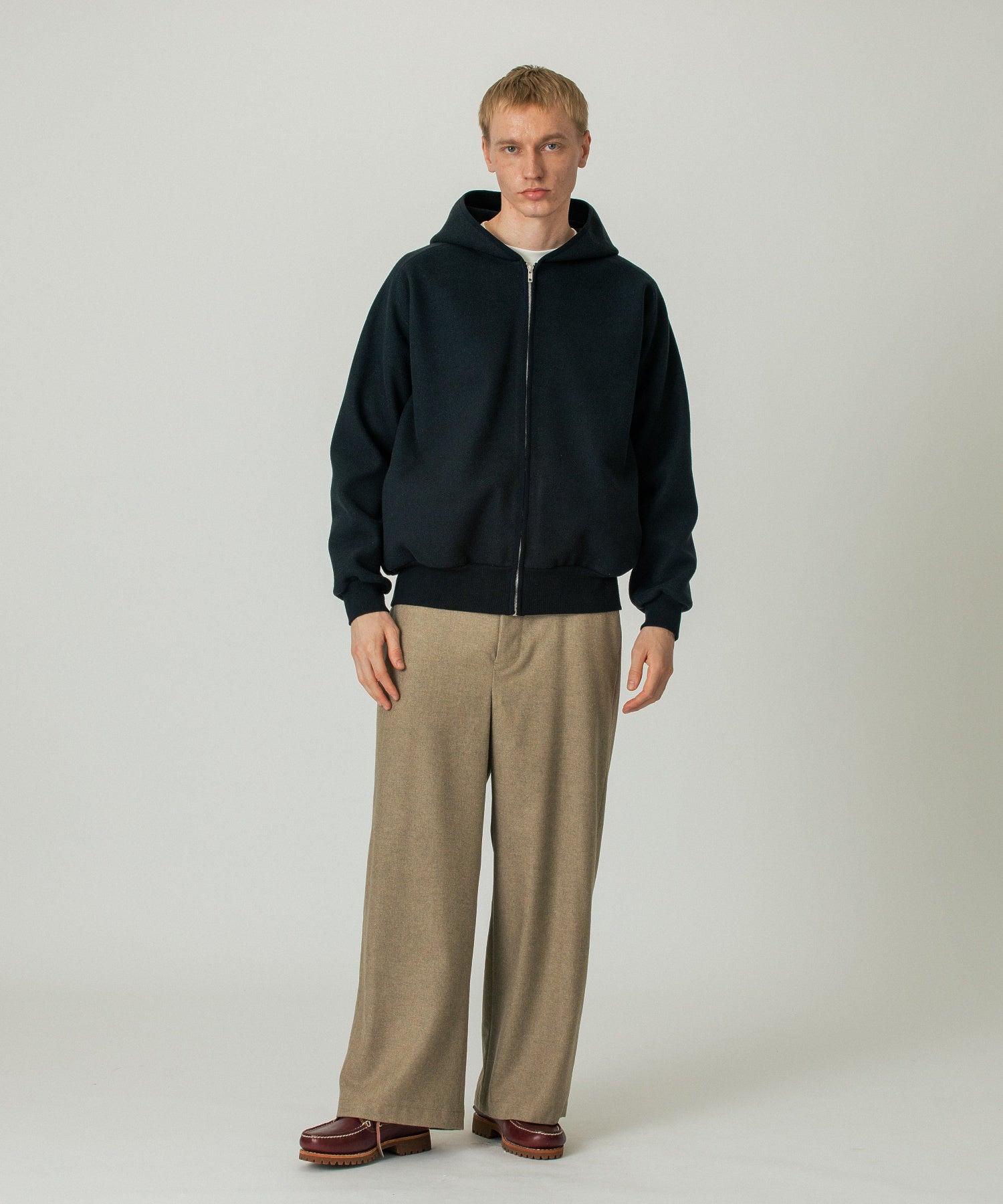 ELBOW PATCH ZIP OPEN SWEATSHIRT
