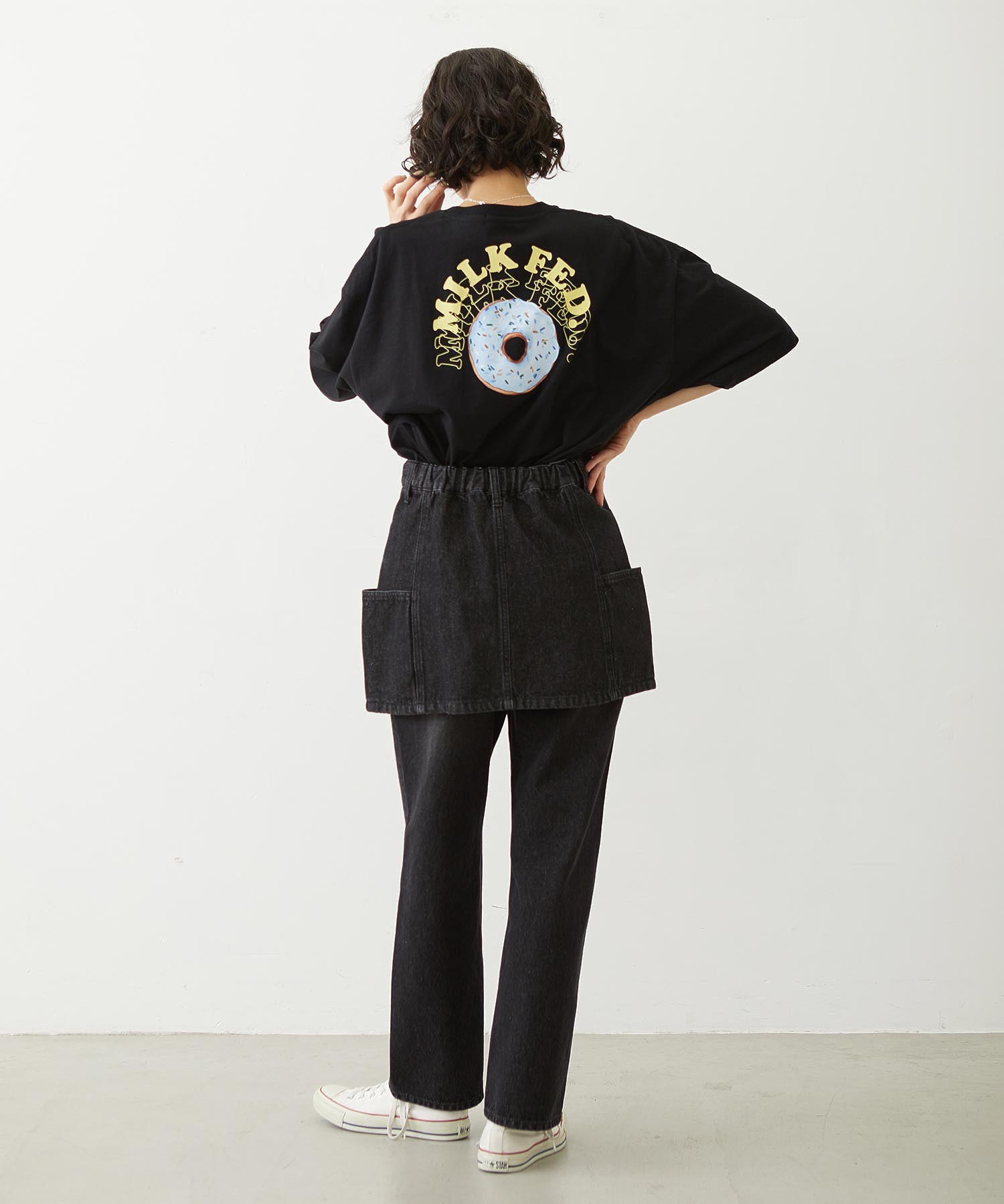 PANELED POCKET DENIM MINI SKIRT