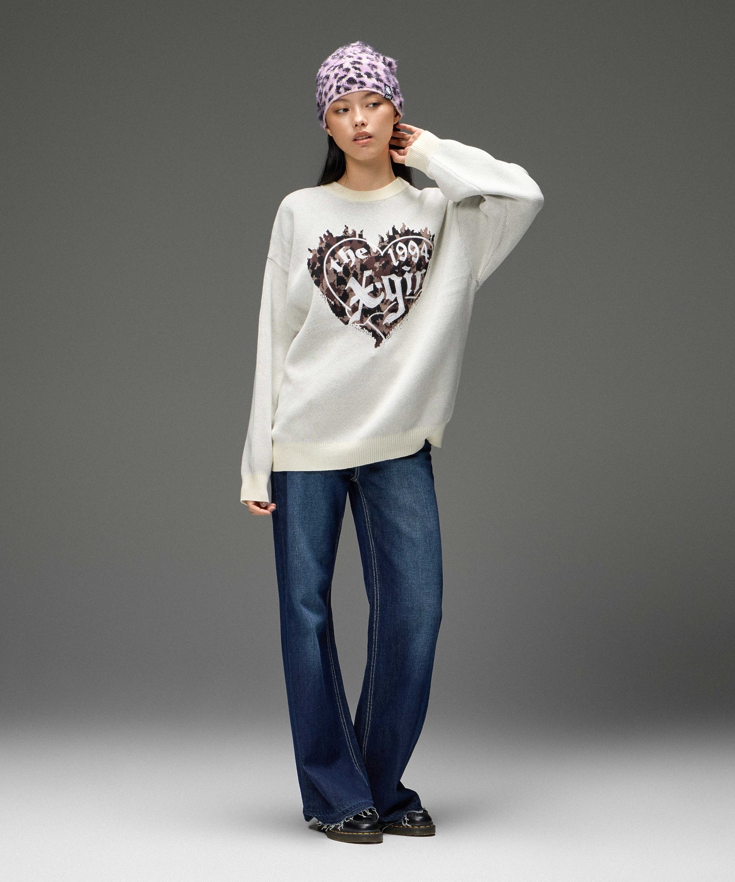HEART POCKET FLARE DENIM PANTS