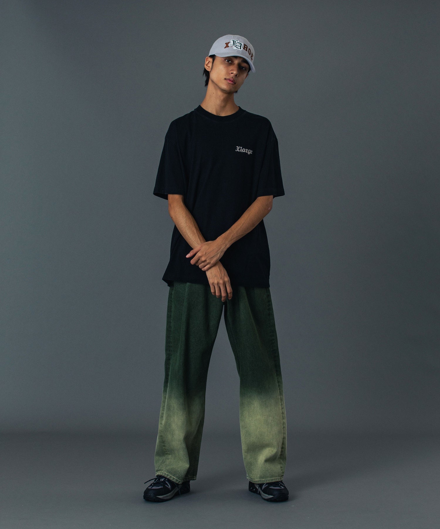 FADED DENIM PANTS