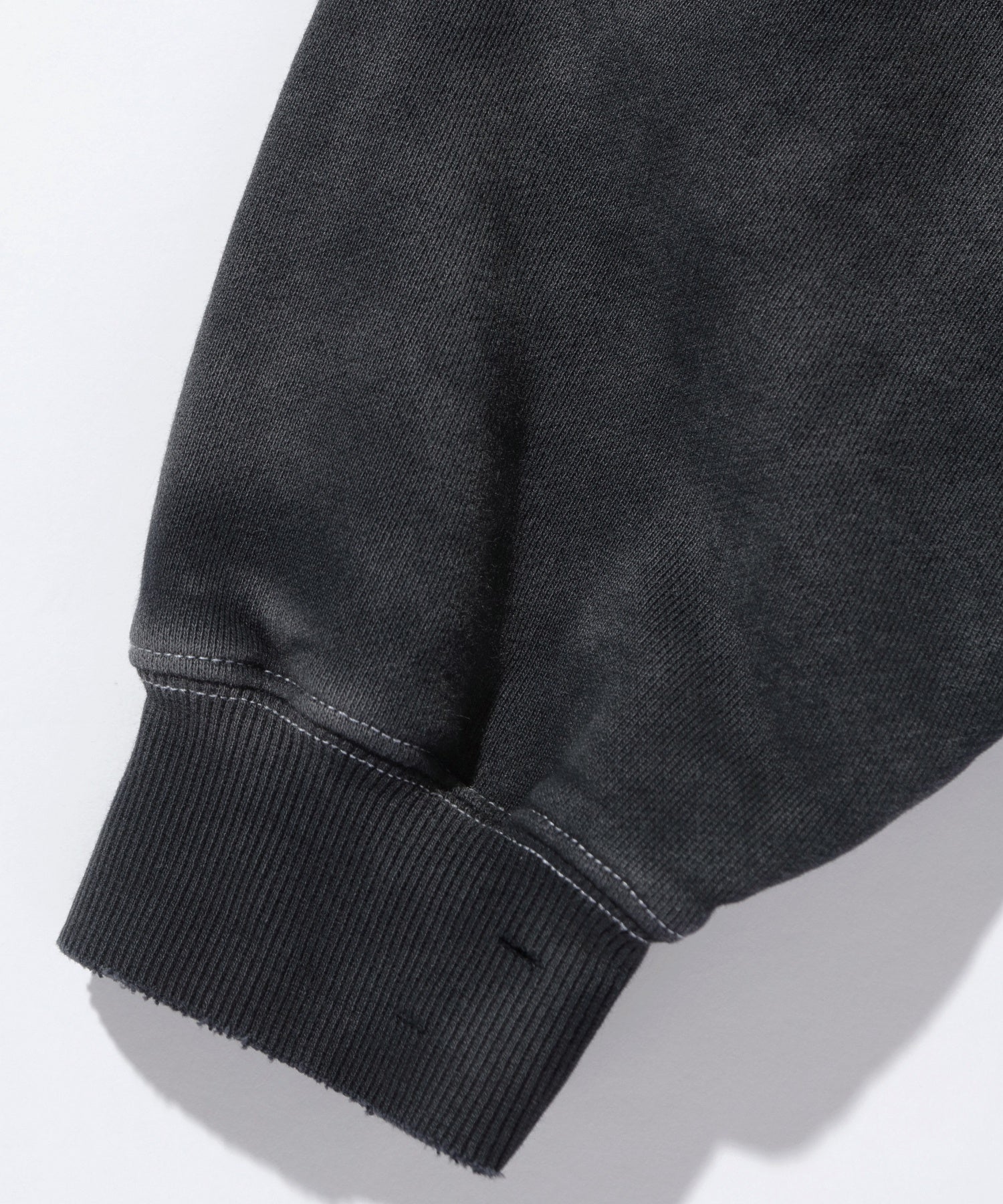 EMBROIDERED BLEACHED CREWNECK SWEATSHIRT