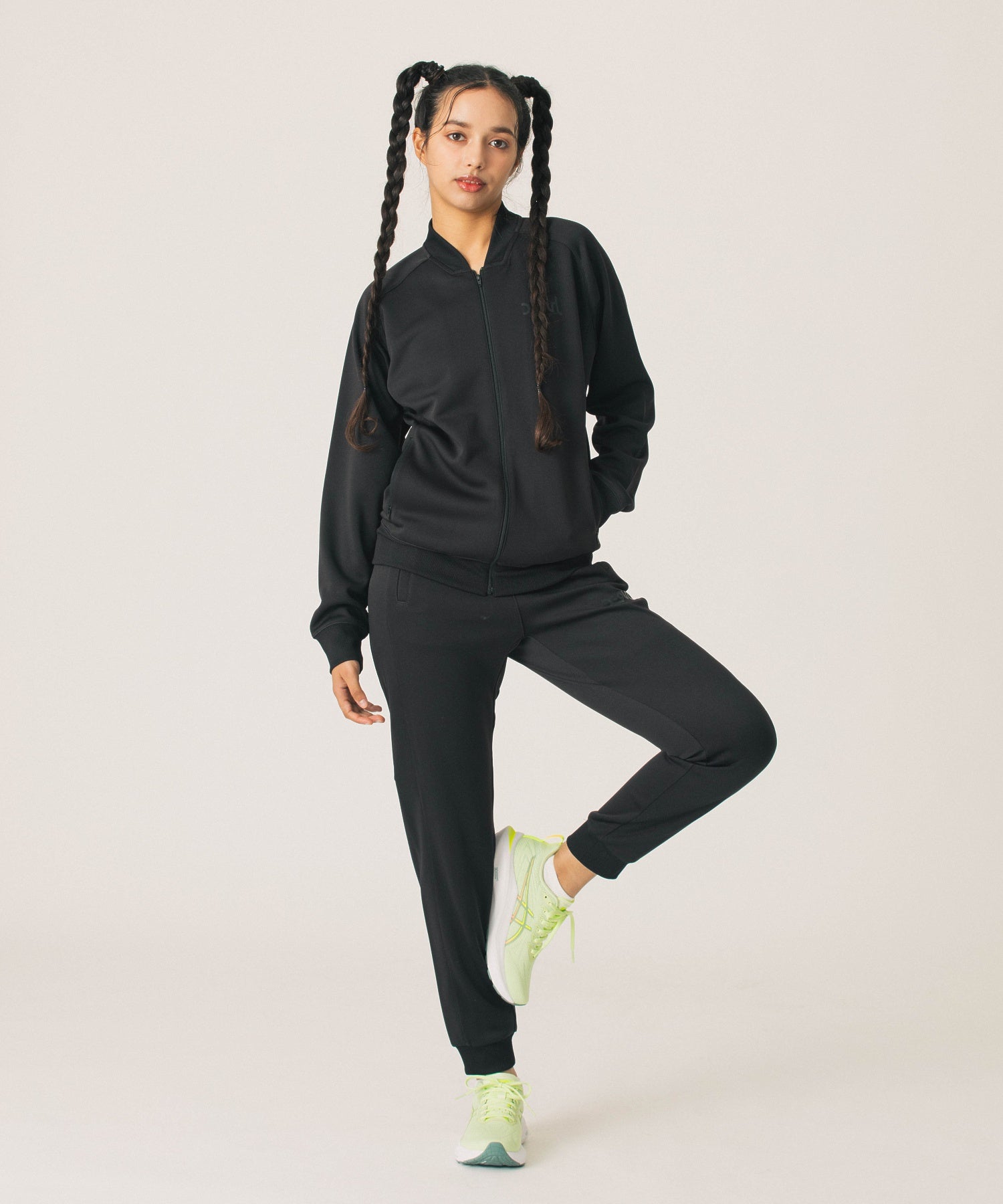 TRACK PANTS