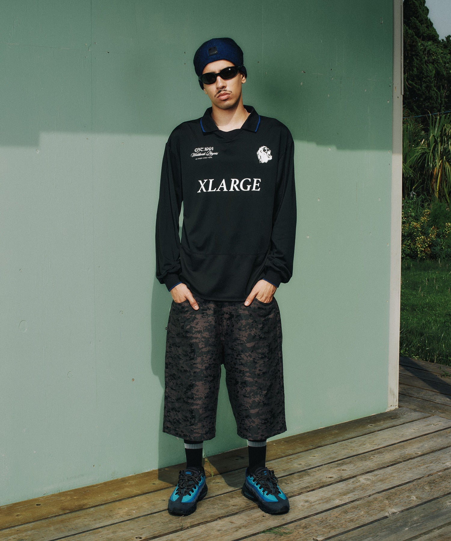 CONTRAST BEANIE