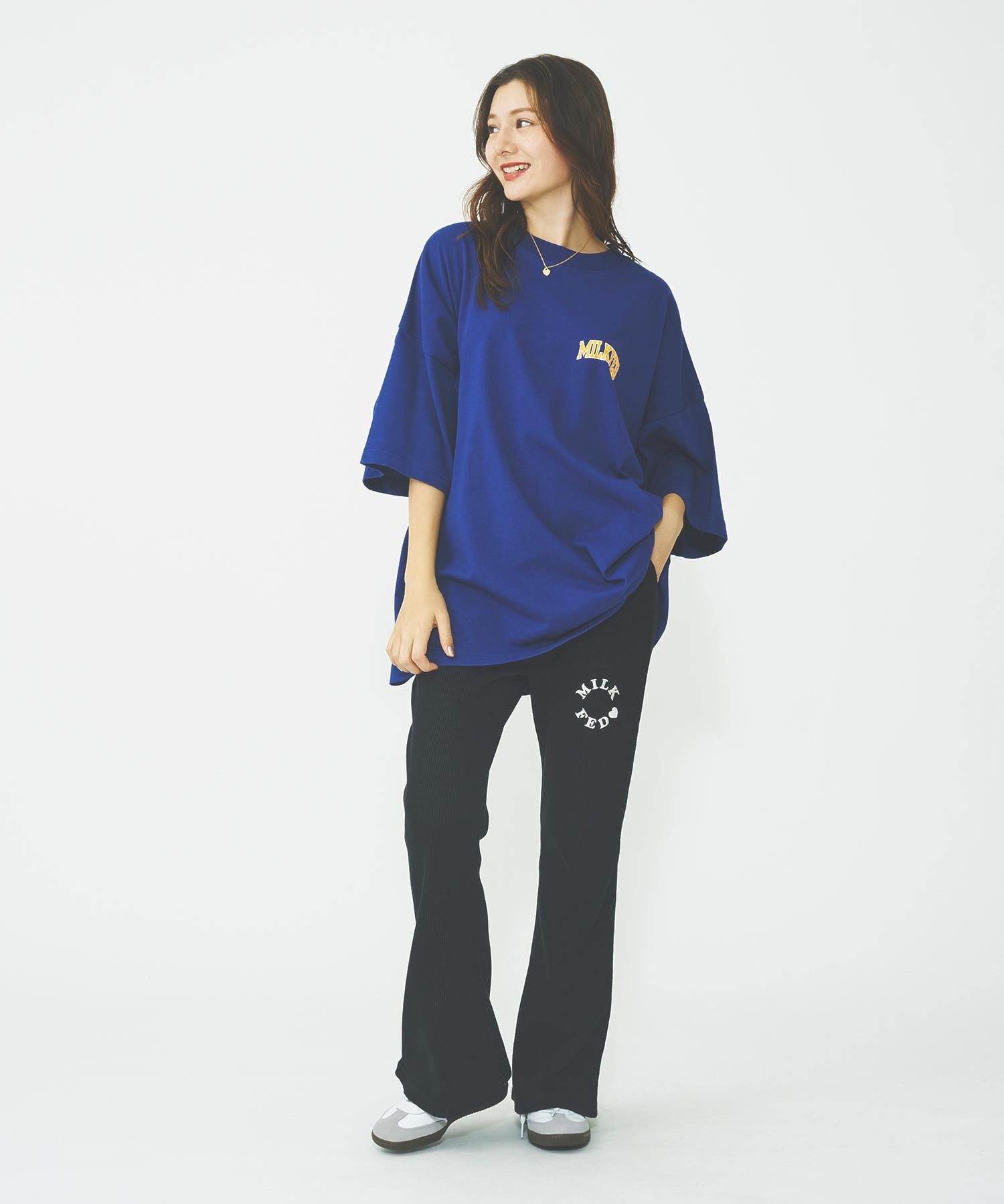 COLLEGE LOGO SUPER BIG S/S TOP