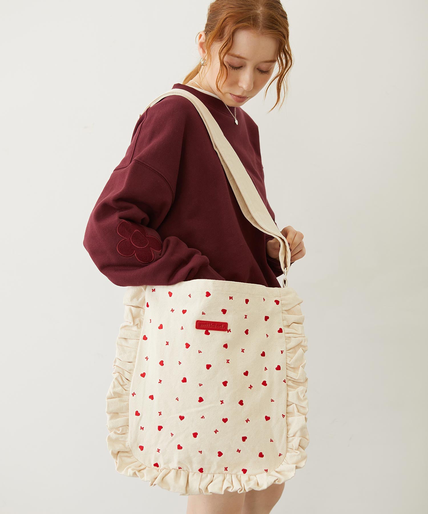 HEART EMBROIDERY CANVAS BAG MILKFED.