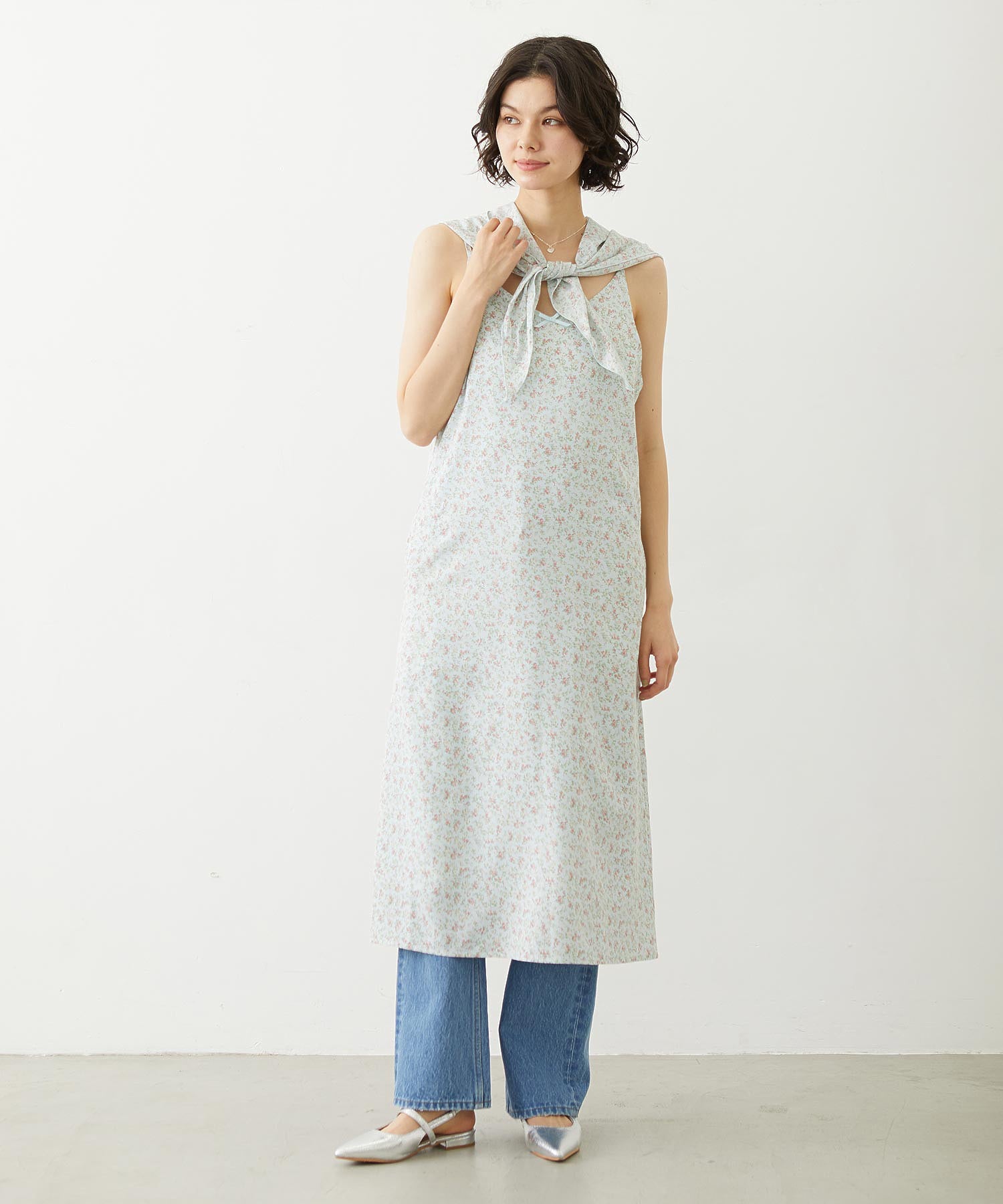 STRAIGHT DENIM PANTS