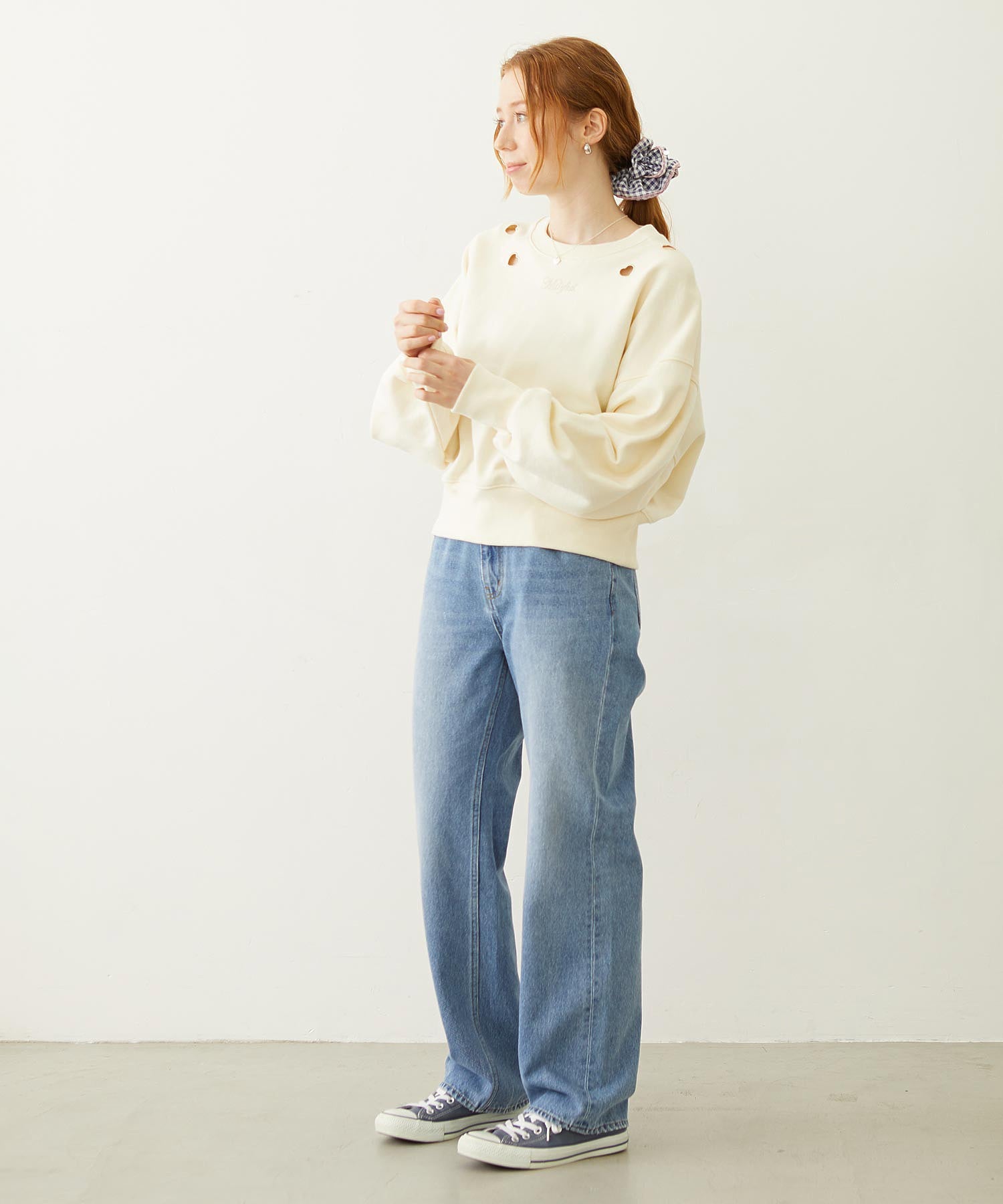 MILKFED. EMBROIDERED DENIM PANTS