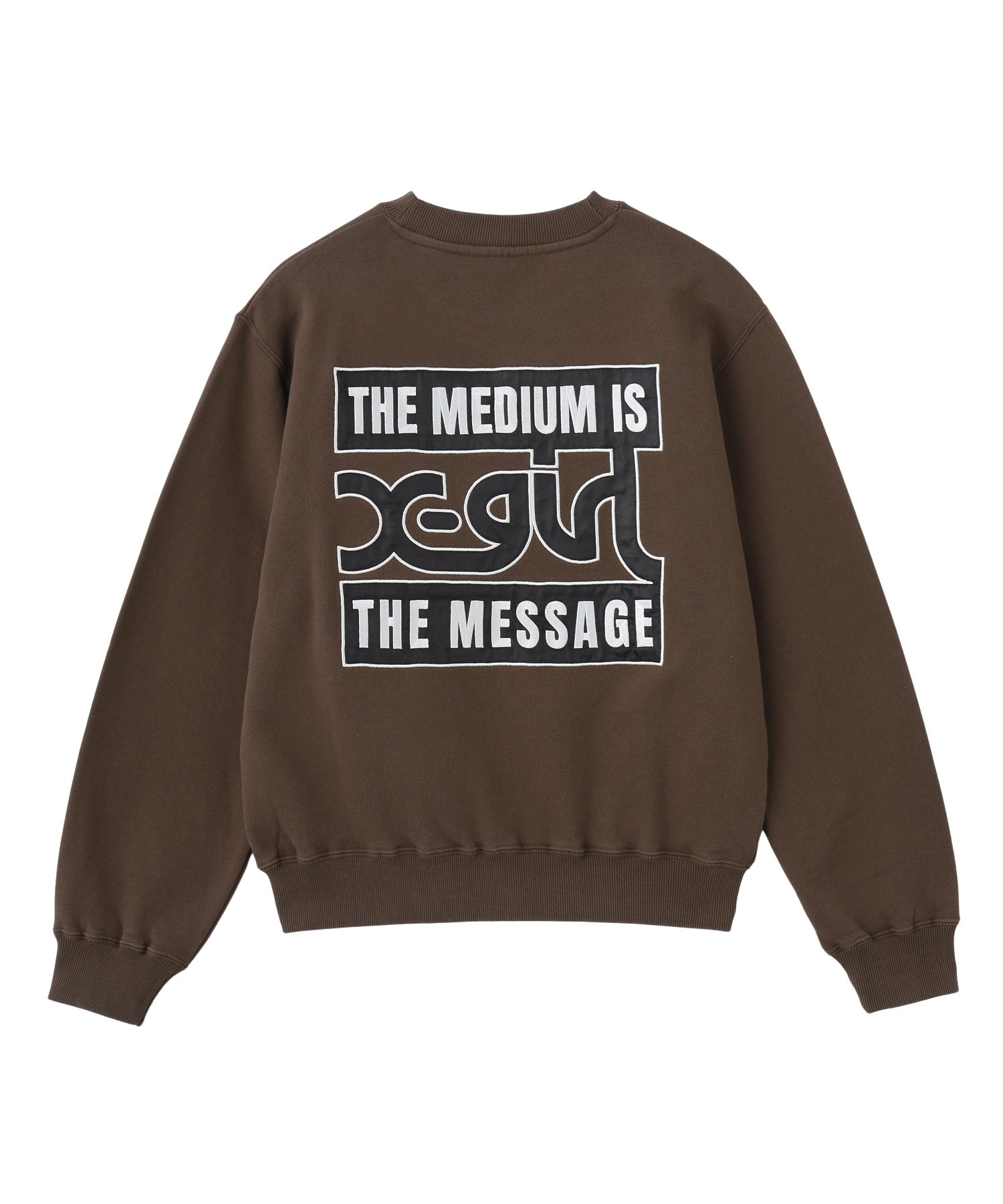 BOX AND MILLS LOGO PATCH SWEATSHIRT