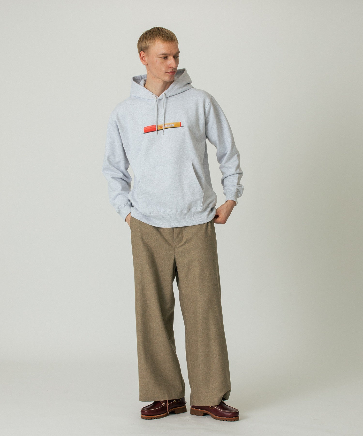 HAND FLARE SWEAT HOODIE