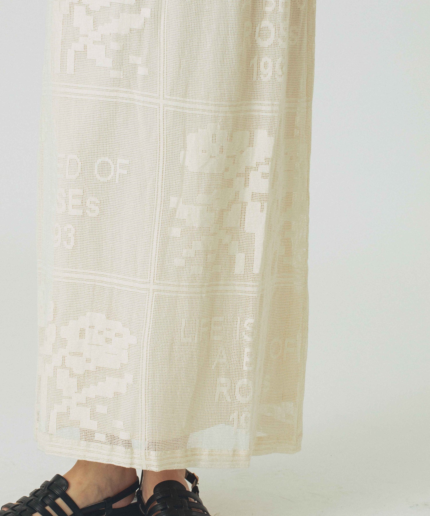 ORIGINAL LACE SKIRT