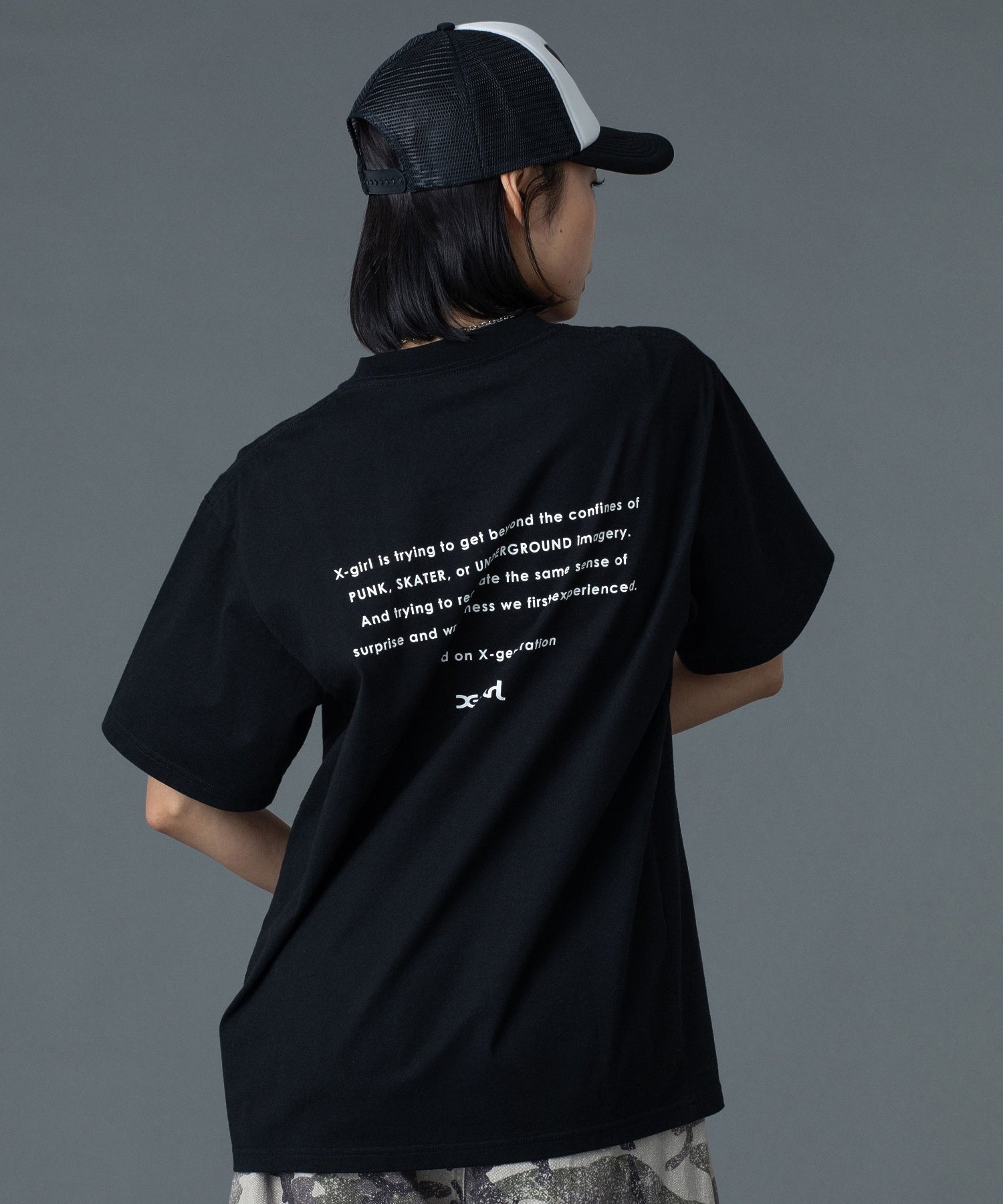 FACE AND WORDS POCKET S/S TEE