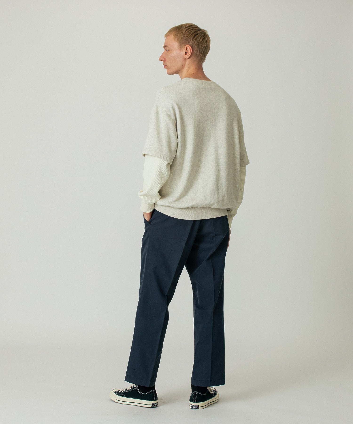 LAYERED SLEEVE CREW NECK