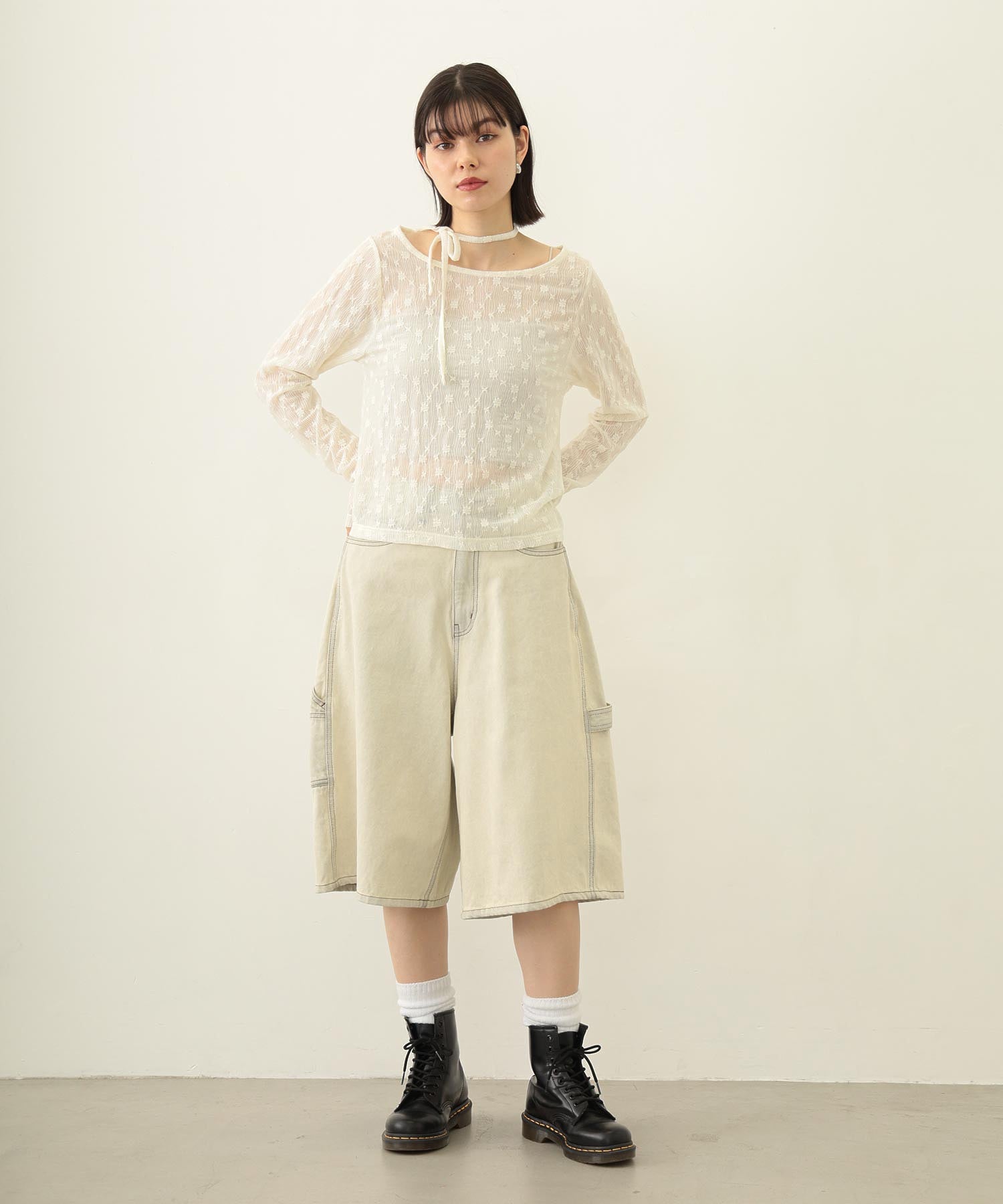 LACE L/S TOP