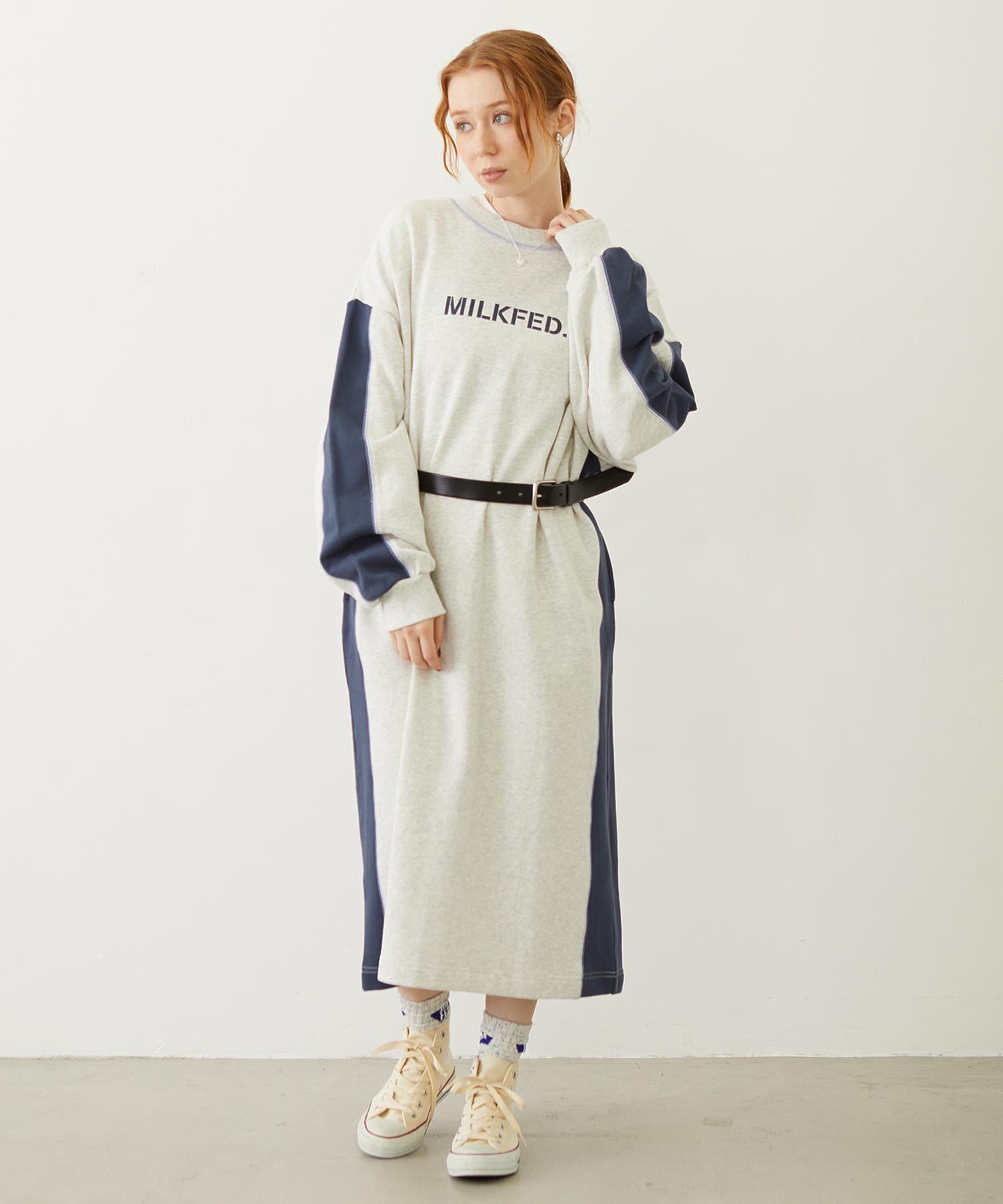 SIDE LINE SWEAT DRESS